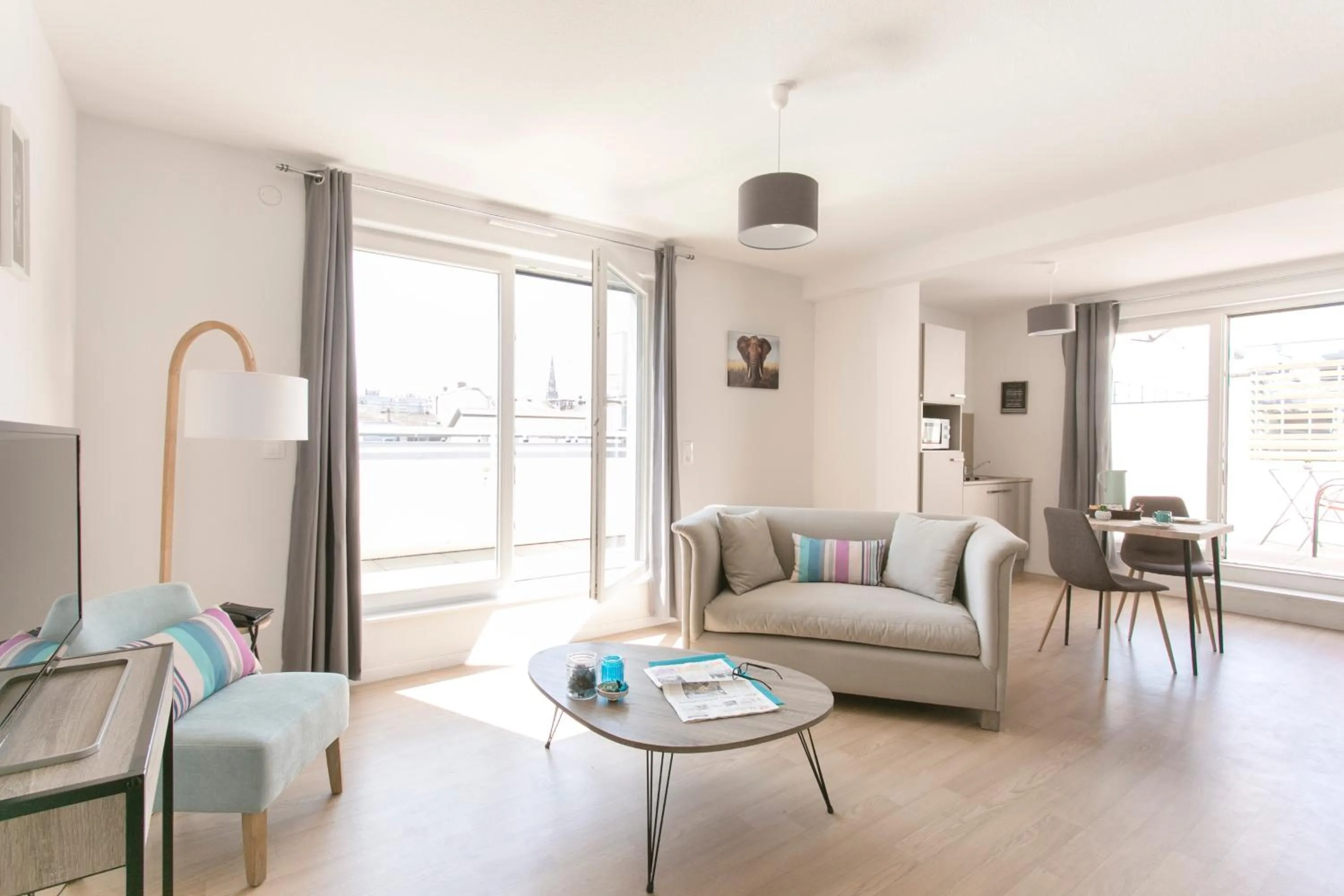Living room in Zenao Appart'hôtels Mulhouse