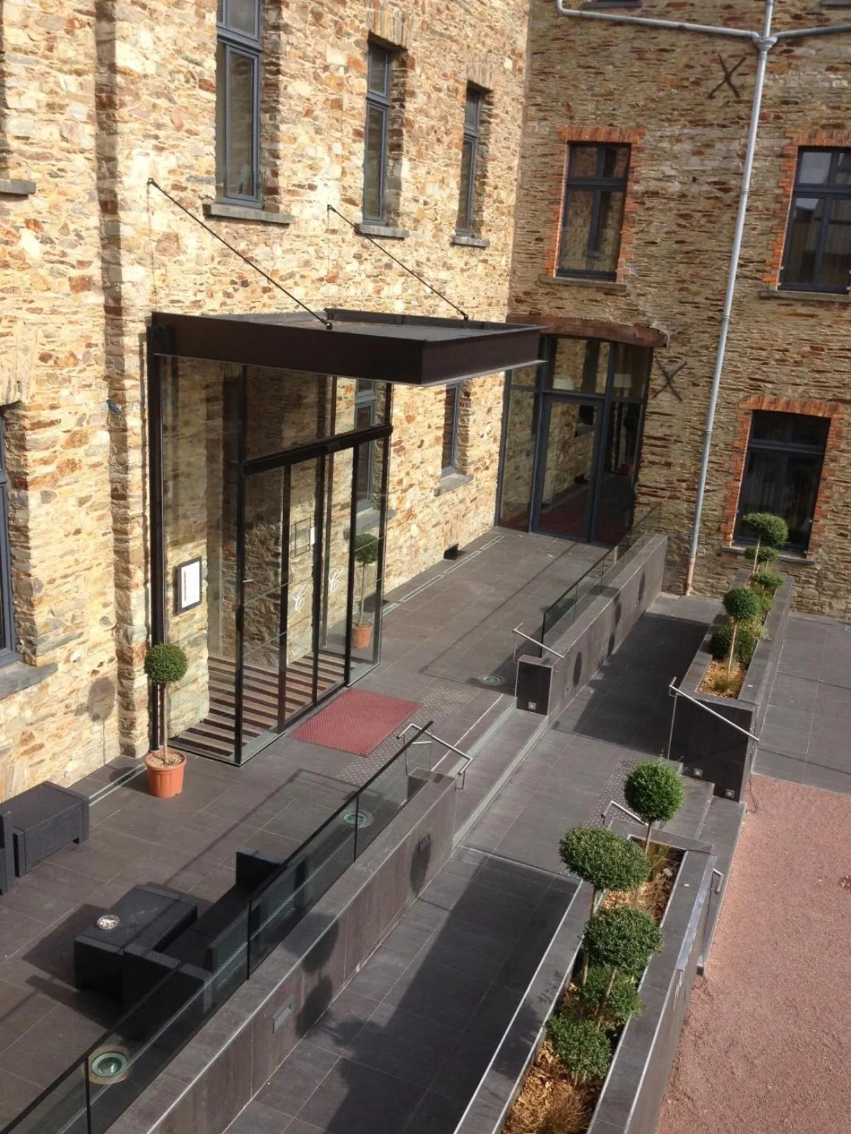 Balcony/Terrace in Hôtel Le Châteaubriant