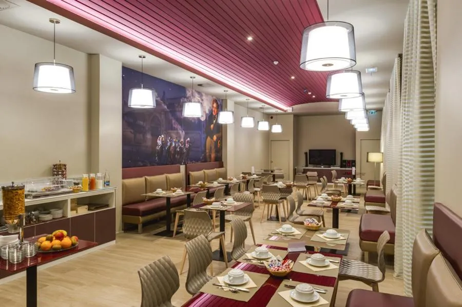 Hôtel Le Châteaubriant