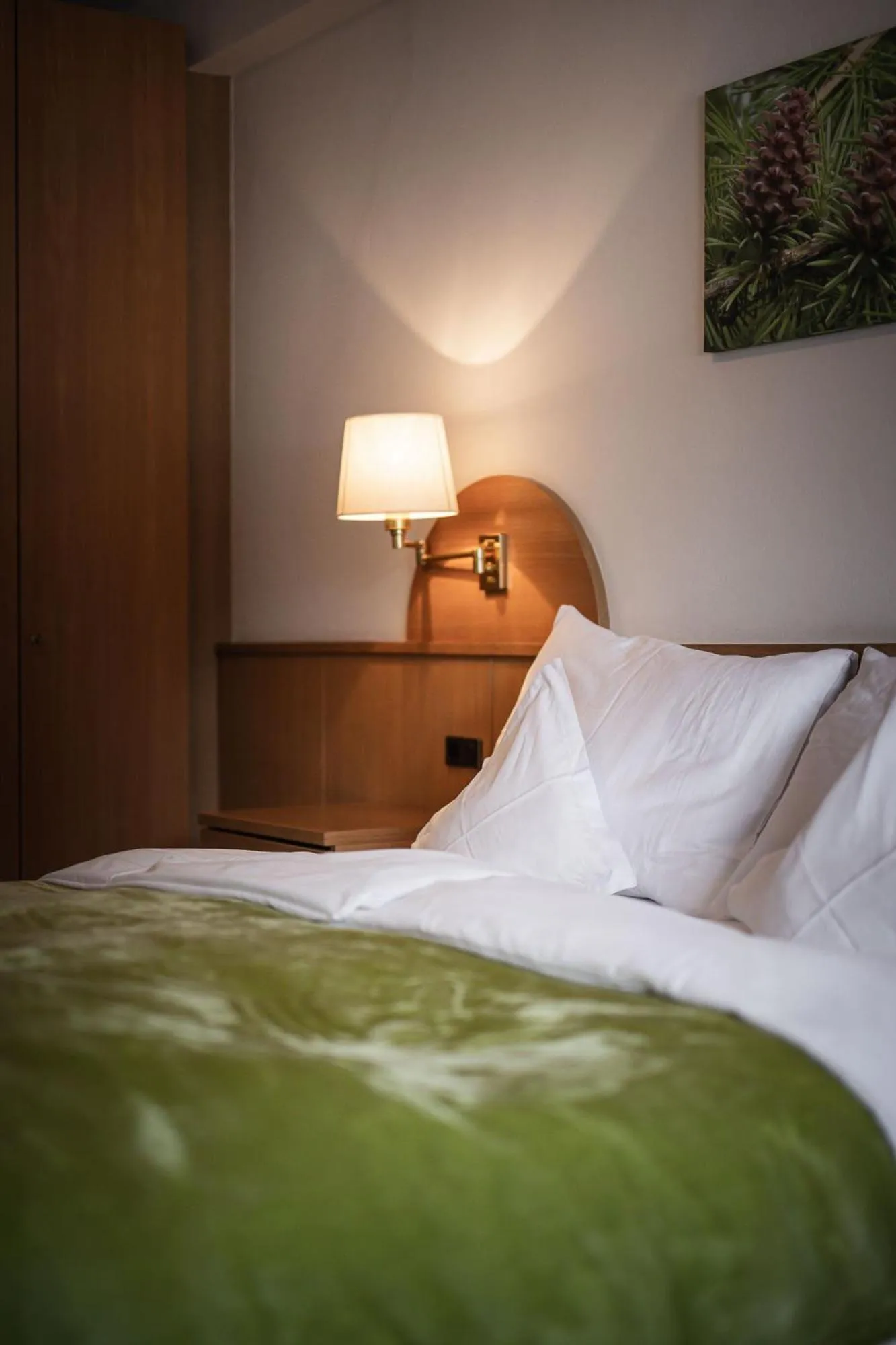 Bed in Hotel Mühlwald