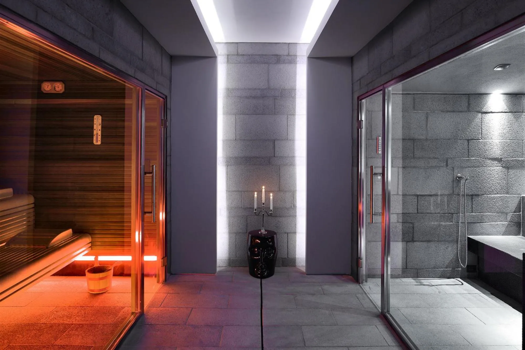 Spa and wellness centre/facilities, Bed in La Suite Boutique Hotel