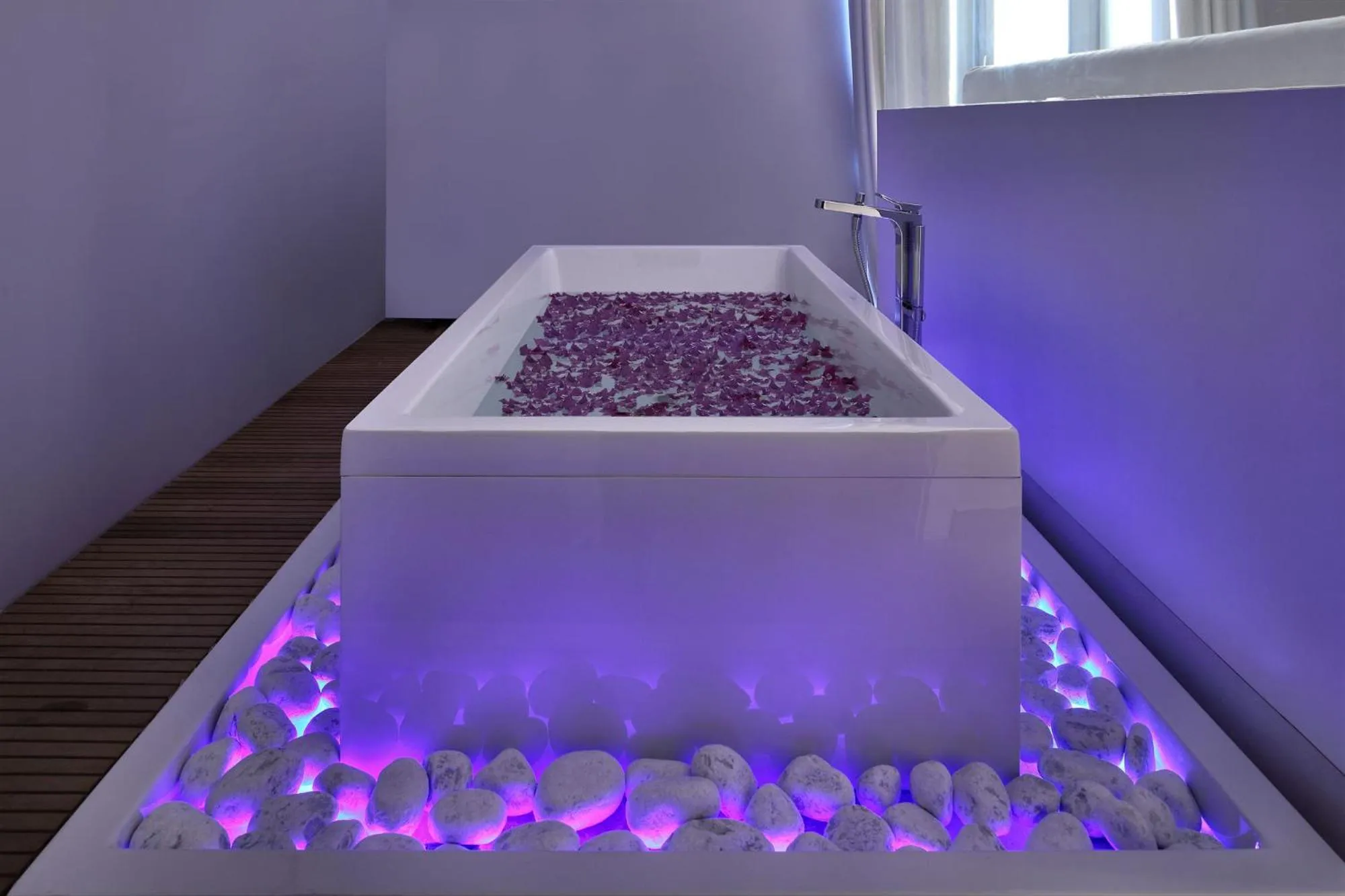 Spa and wellness centre/facilities in La Suite Boutique Hotel