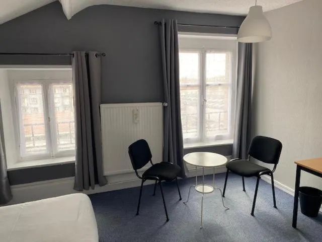 Seating area, Bed in Hôtel La Villa Lorraine