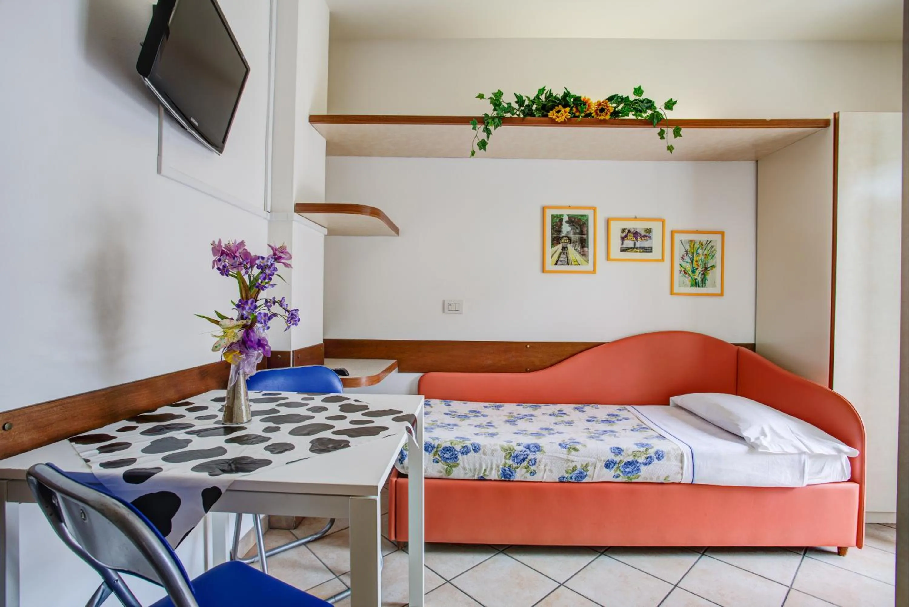 Ancora Hotel & Residence