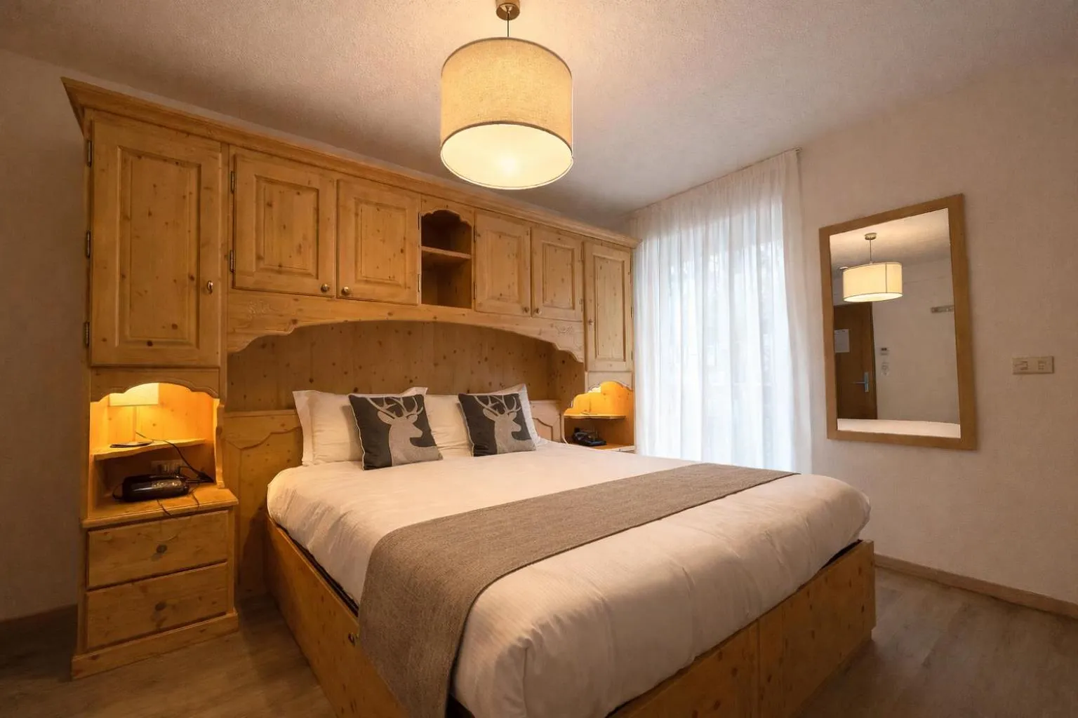 Bed in Hotel Rododendro Val di Fassa