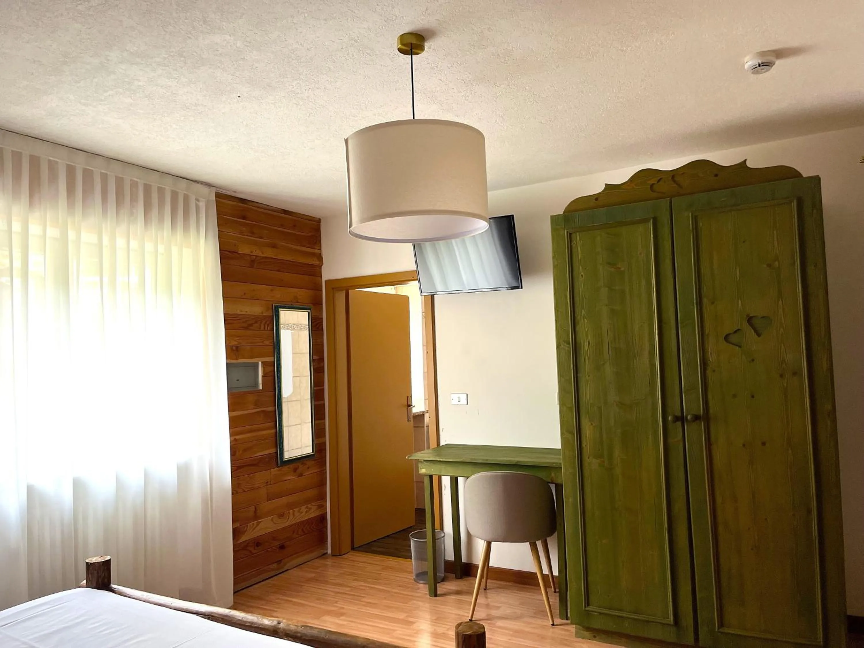 Bed in Hotel Rododendro Val di Fassa