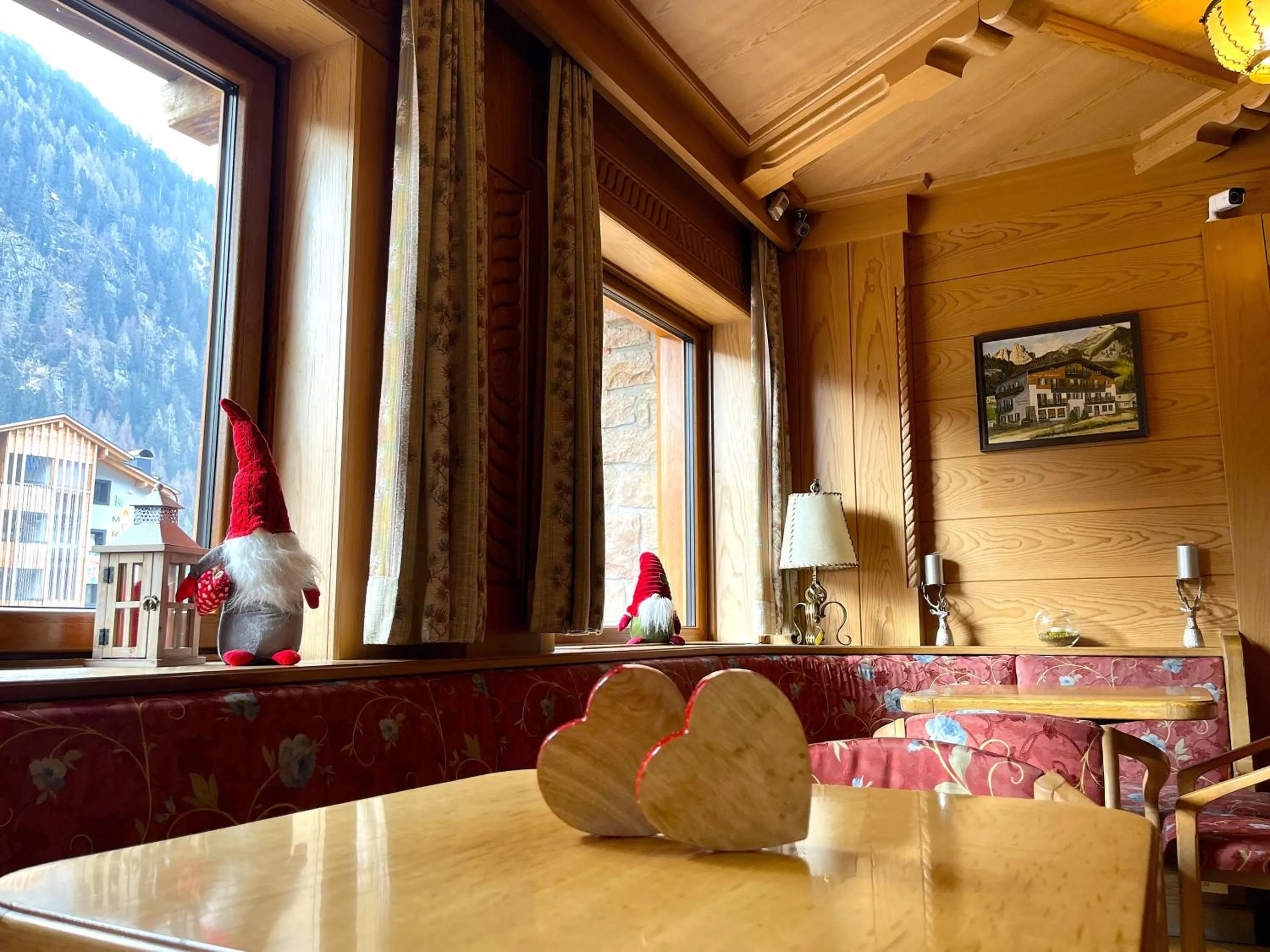Restaurant/places to eat in Hotel Rododendro Val di Fassa