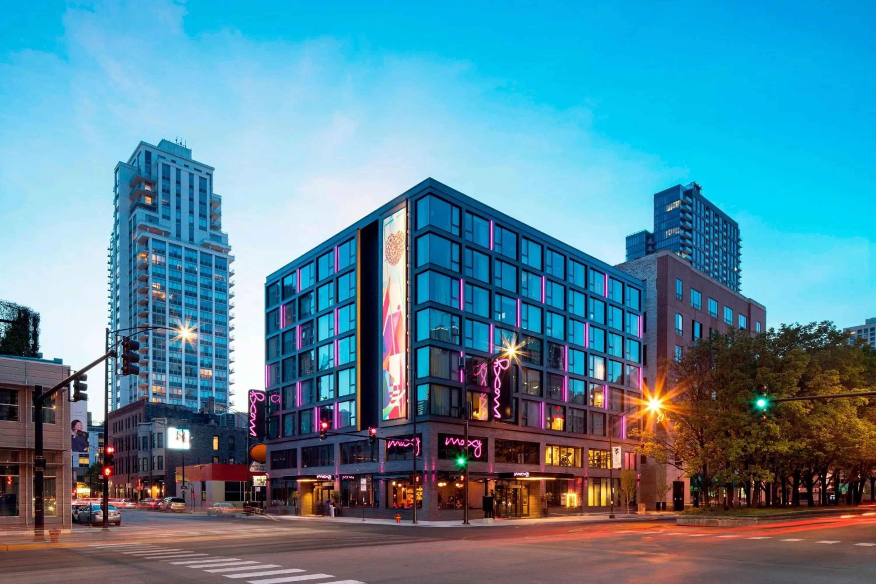 Property building in Moxy Chicago Downtown