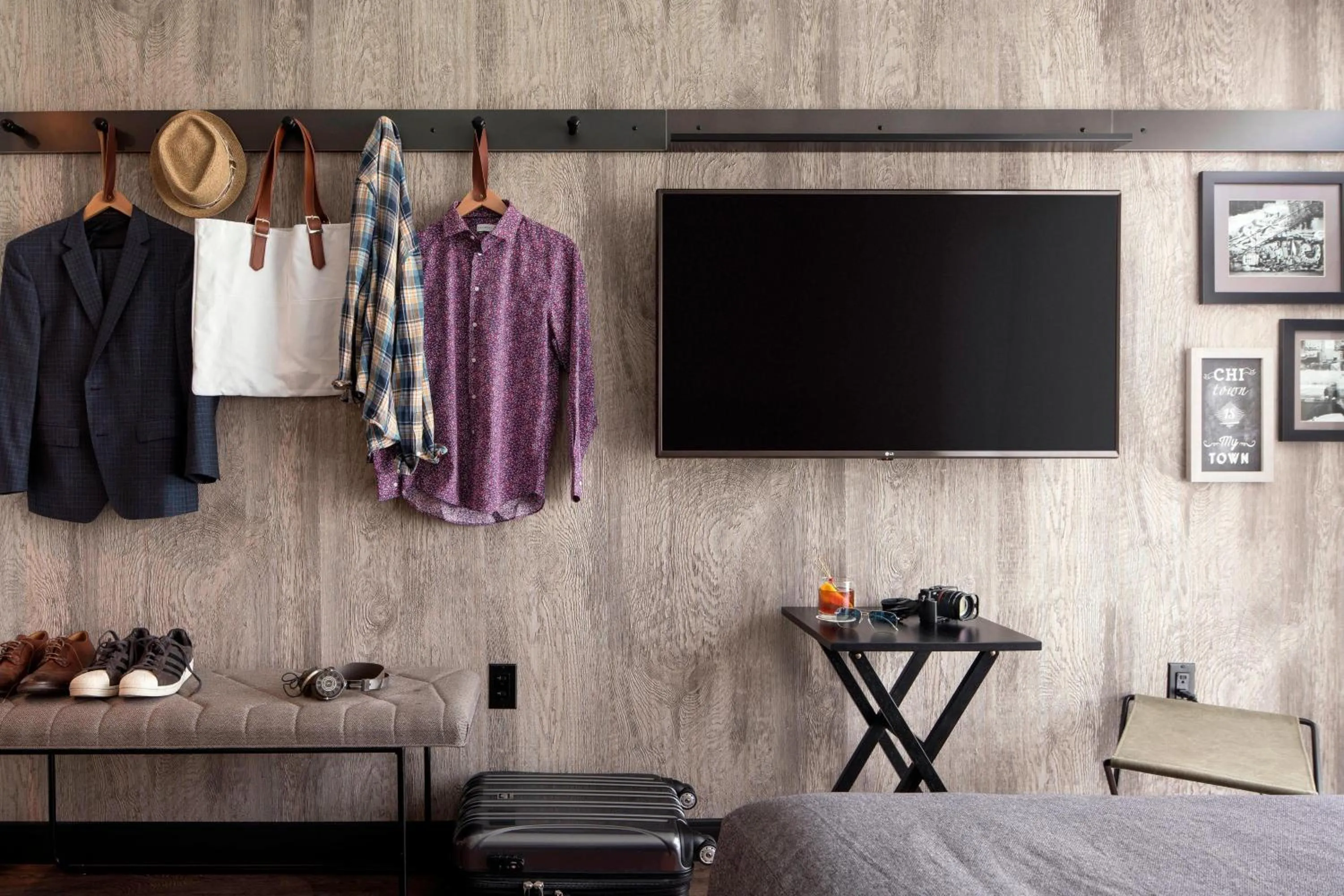 Photo of the whole room in Moxy Chicago Downtown