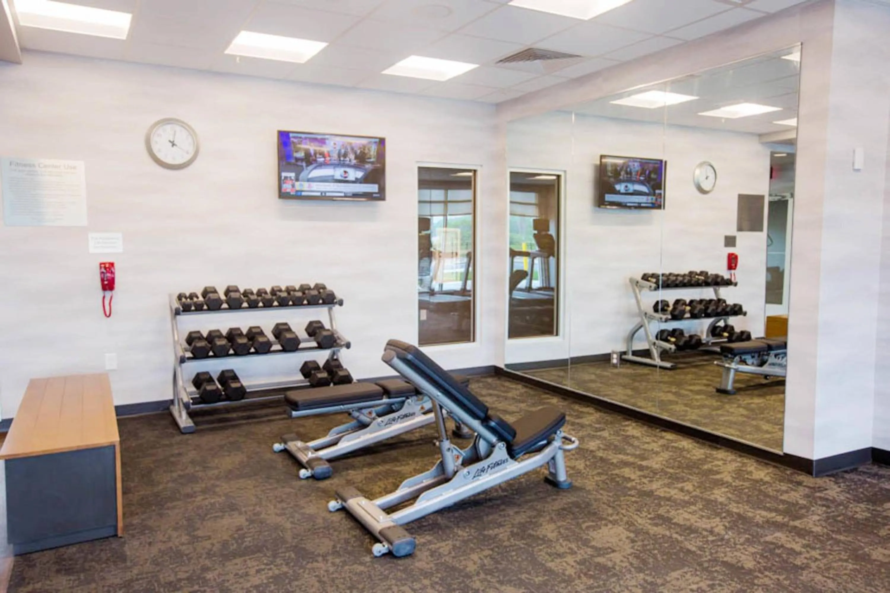Fitness centre/facilities in Fairfield Inn & Suites by Marriott Philadelphia Broomall/Newtown Square