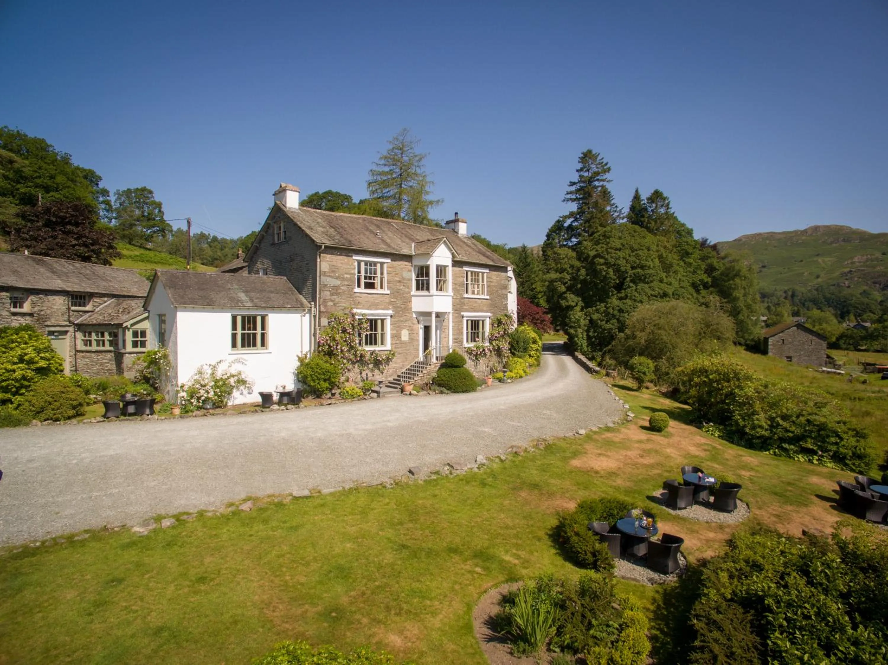 Property building in Eltermere Inn