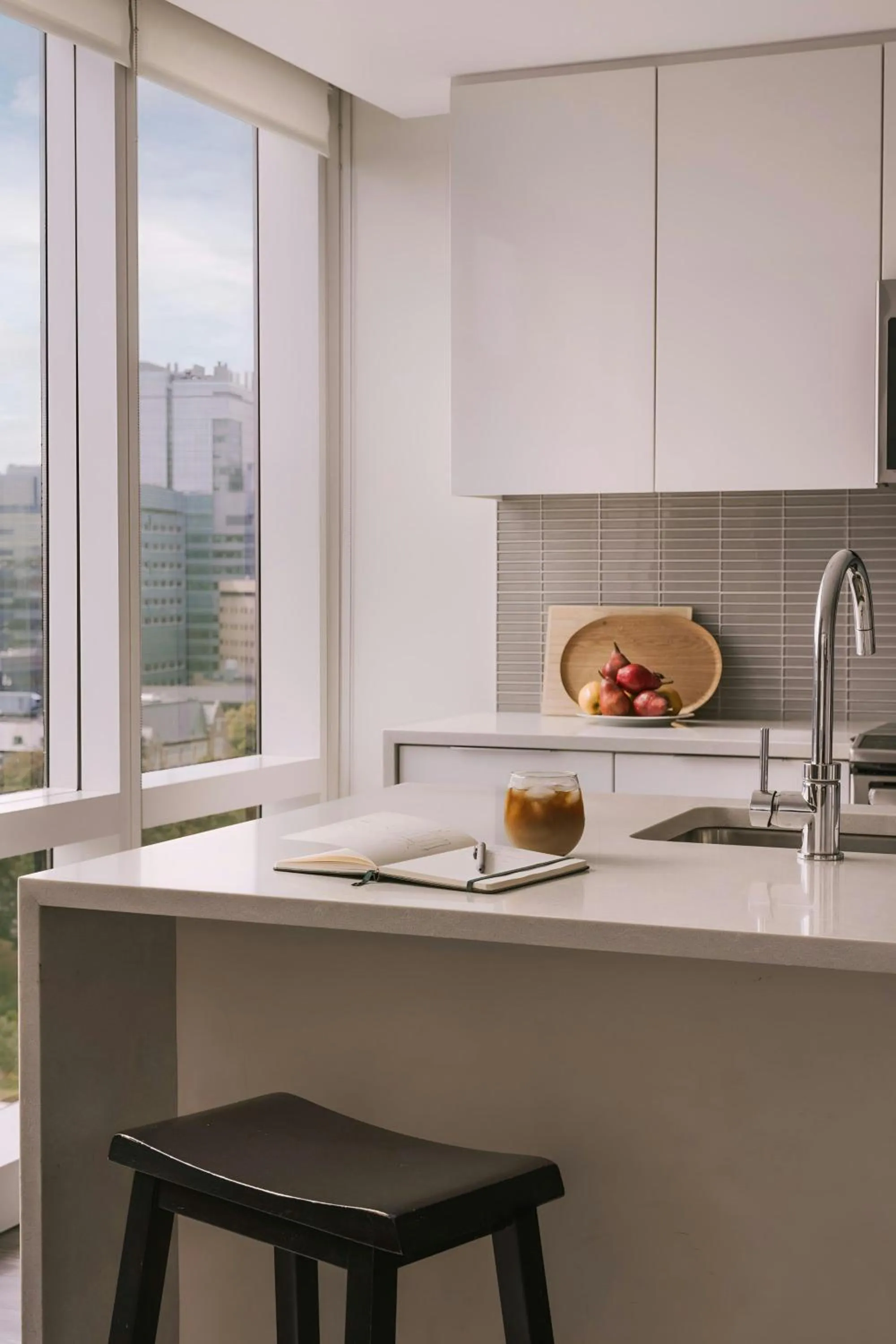 Kitchen or kitchenette in Sonder by Marriott Bonvoy Pierce Boston Apartments Fenway