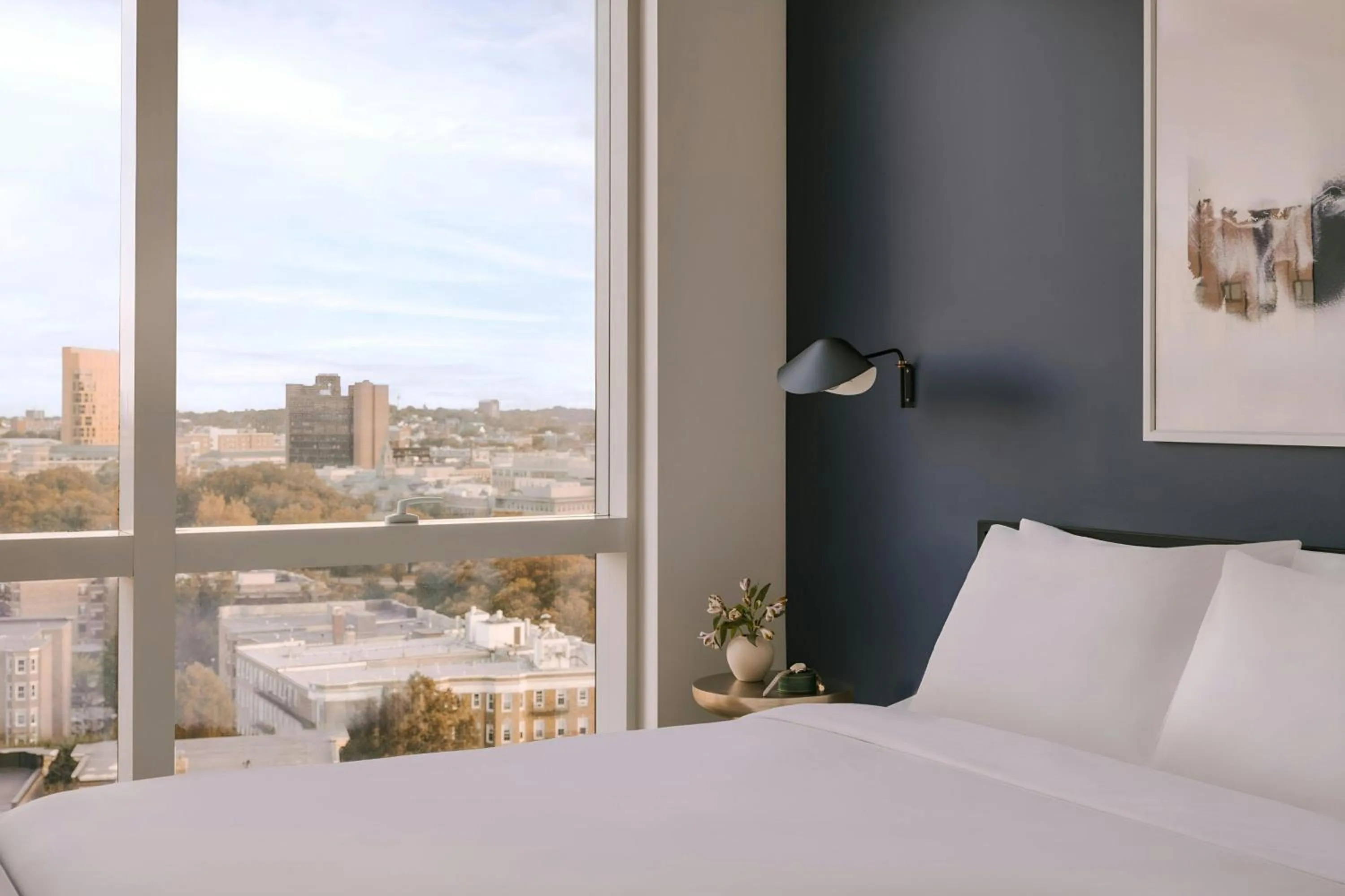 Bedroom, Bed in Sonder by Marriott Bonvoy Pierce Boston Apartments Fenway