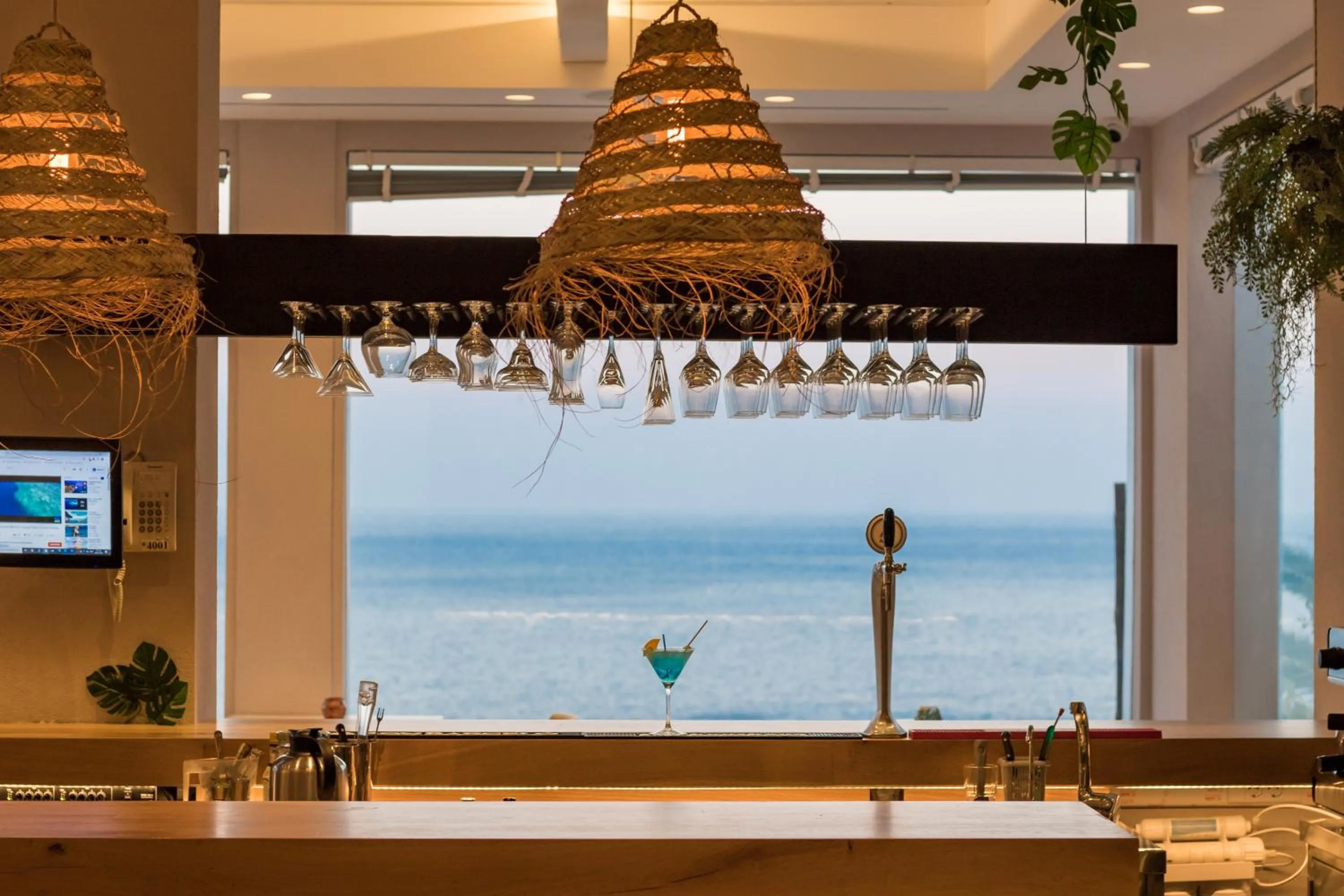 Lounge or bar in Aegean Village Beachfront Resort