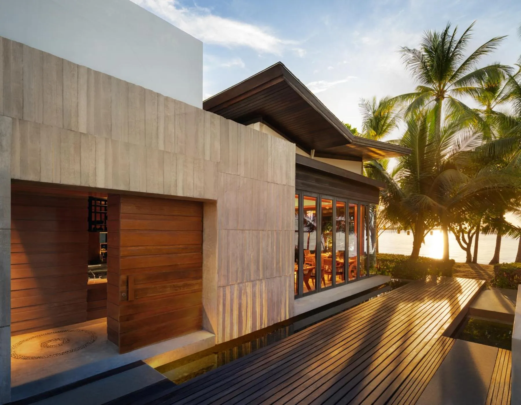 Restaurant/places to eat in W Koh Samui