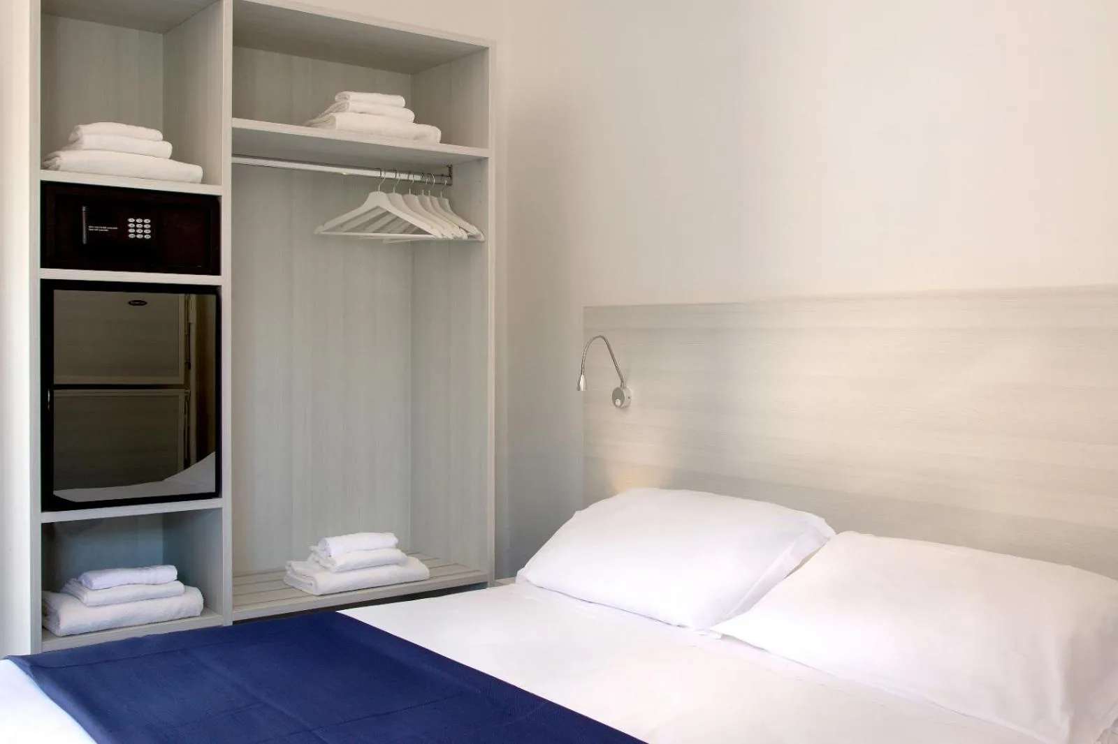 Torre San Vito Beach Hotel 3s