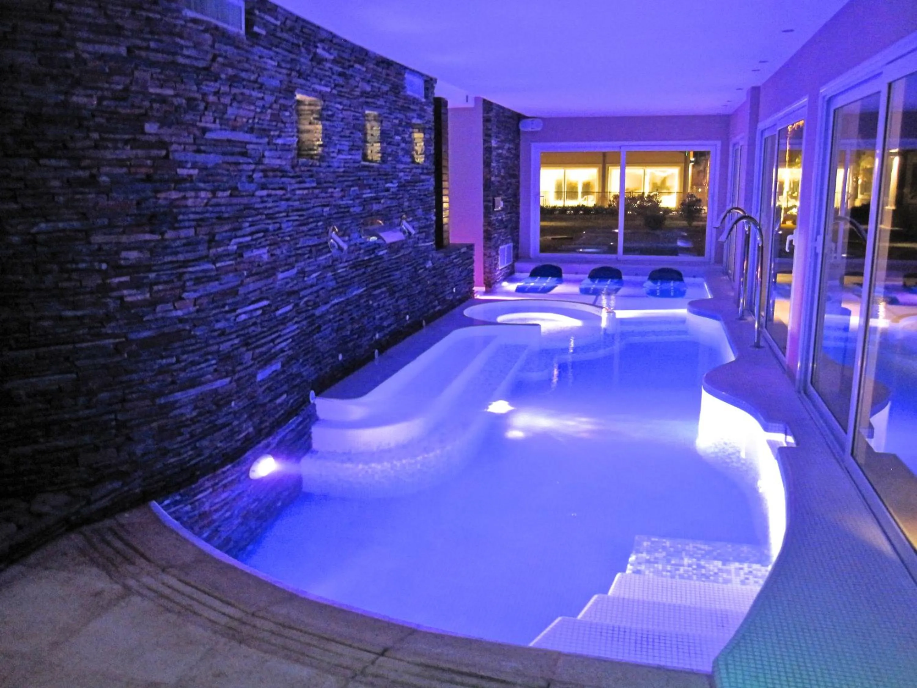 Spa and wellness centre/facilities in Howard Johnson Resort Spa & Convention Center