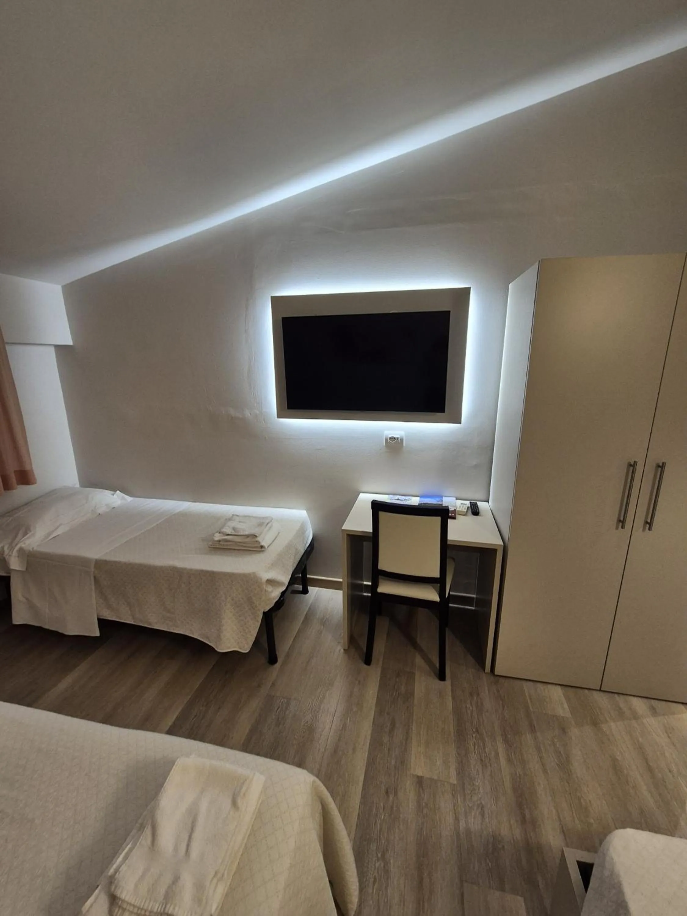 Bedroom, Bed in Hotel Bellavista