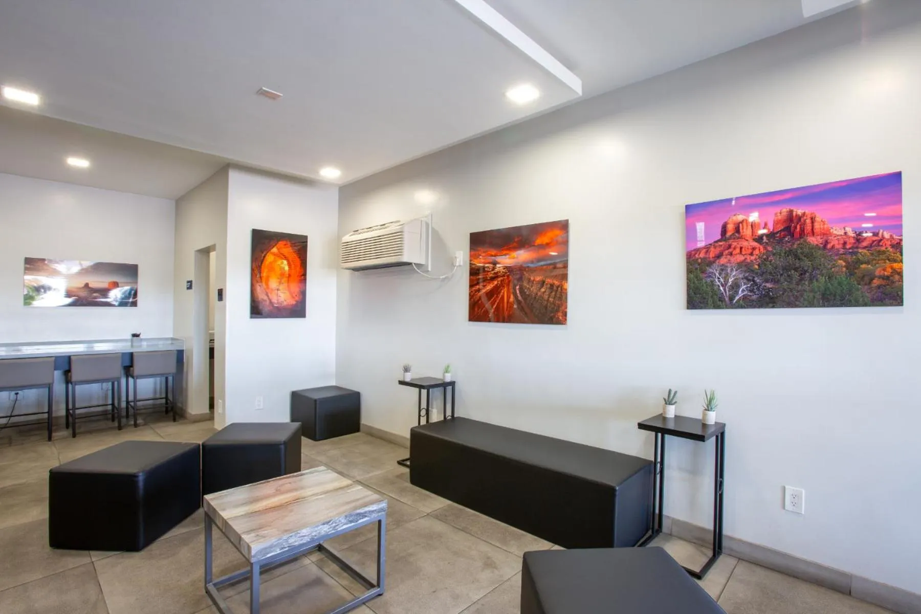 Seating area in Hotel Elev8 Flagstaff, Trademark Collection by Wyndham