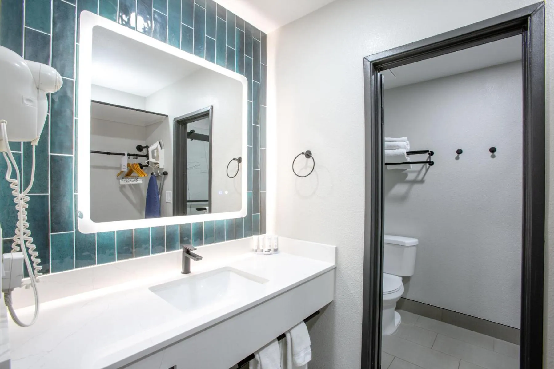 Bathroom in Hotel Elev8 Flagstaff, Trademark Collection by Wyndham