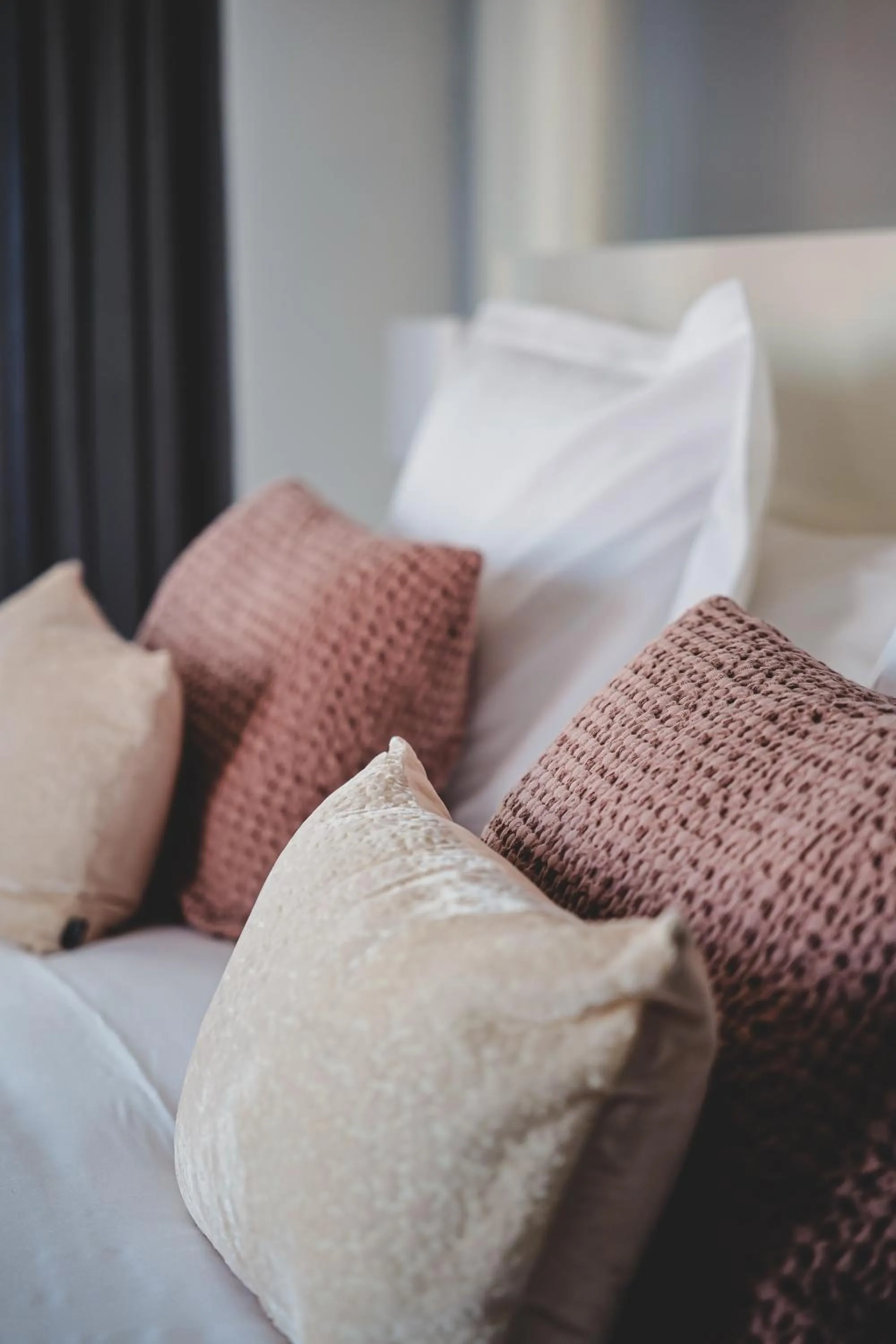 Bed in Le Manoir Hôtel