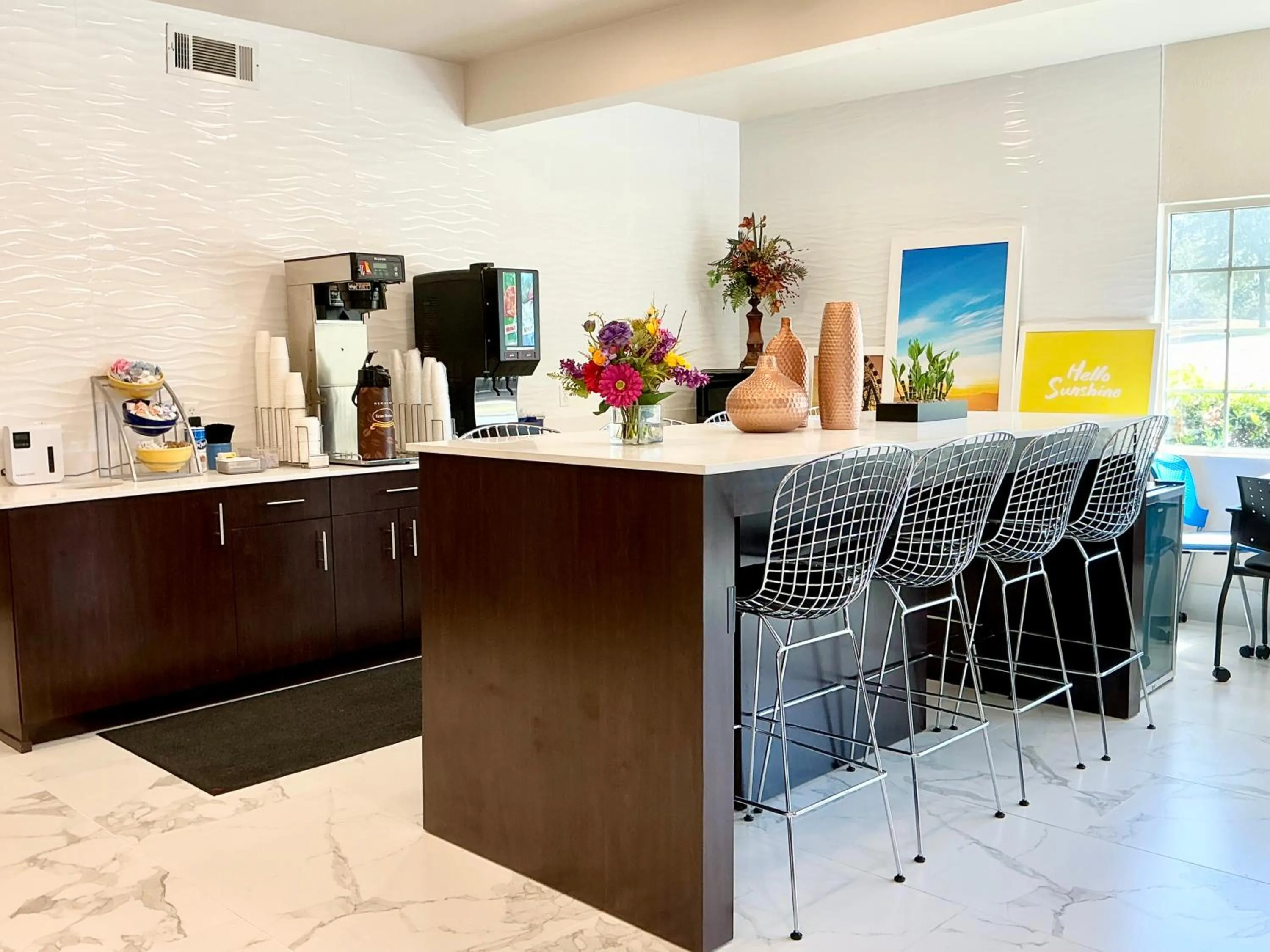 Breakfast in Days Inn by Wyndham Arlington