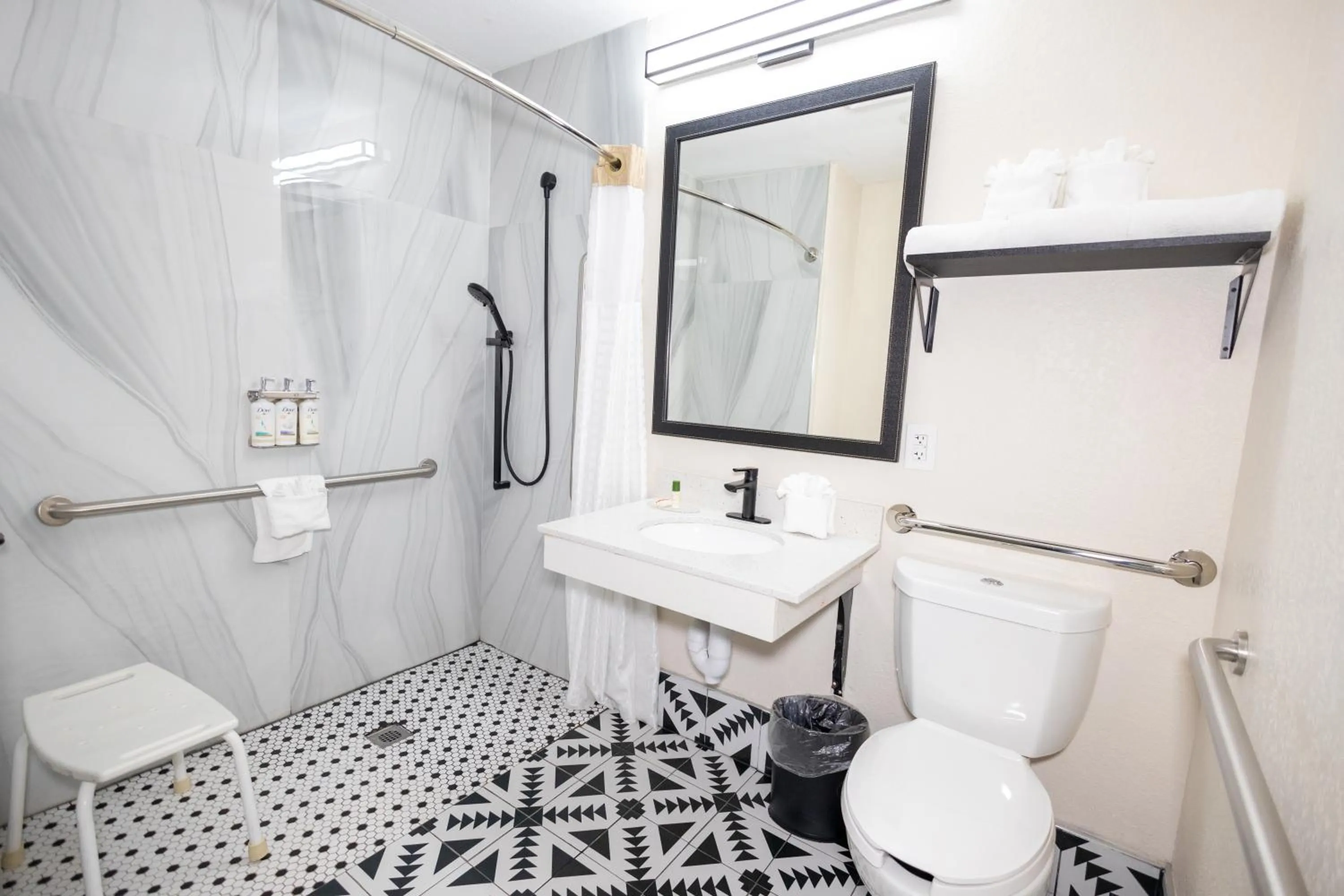 Shower in Days Inn by Wyndham Arlington