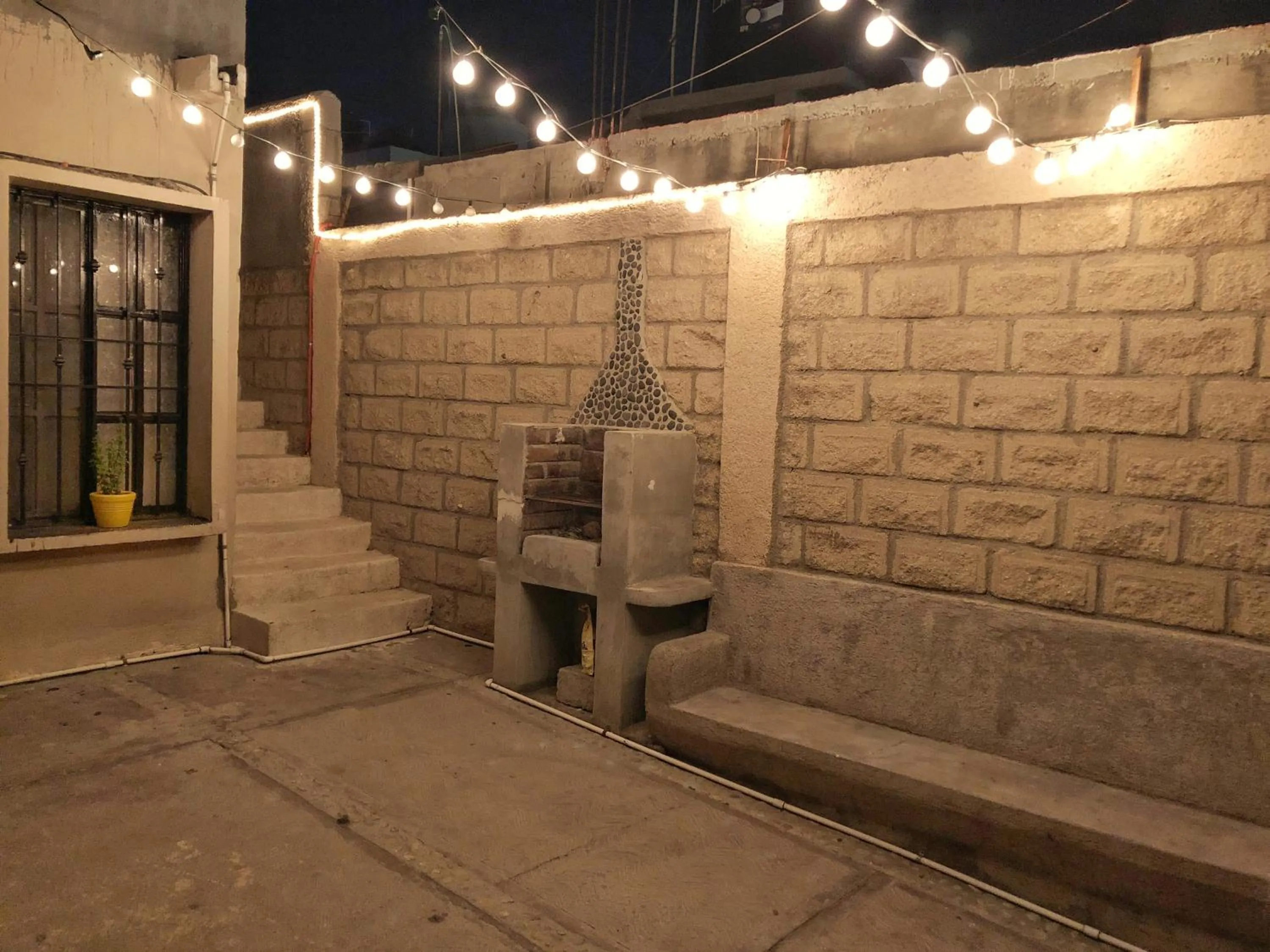 Facade/entrance in Estancia del Sol