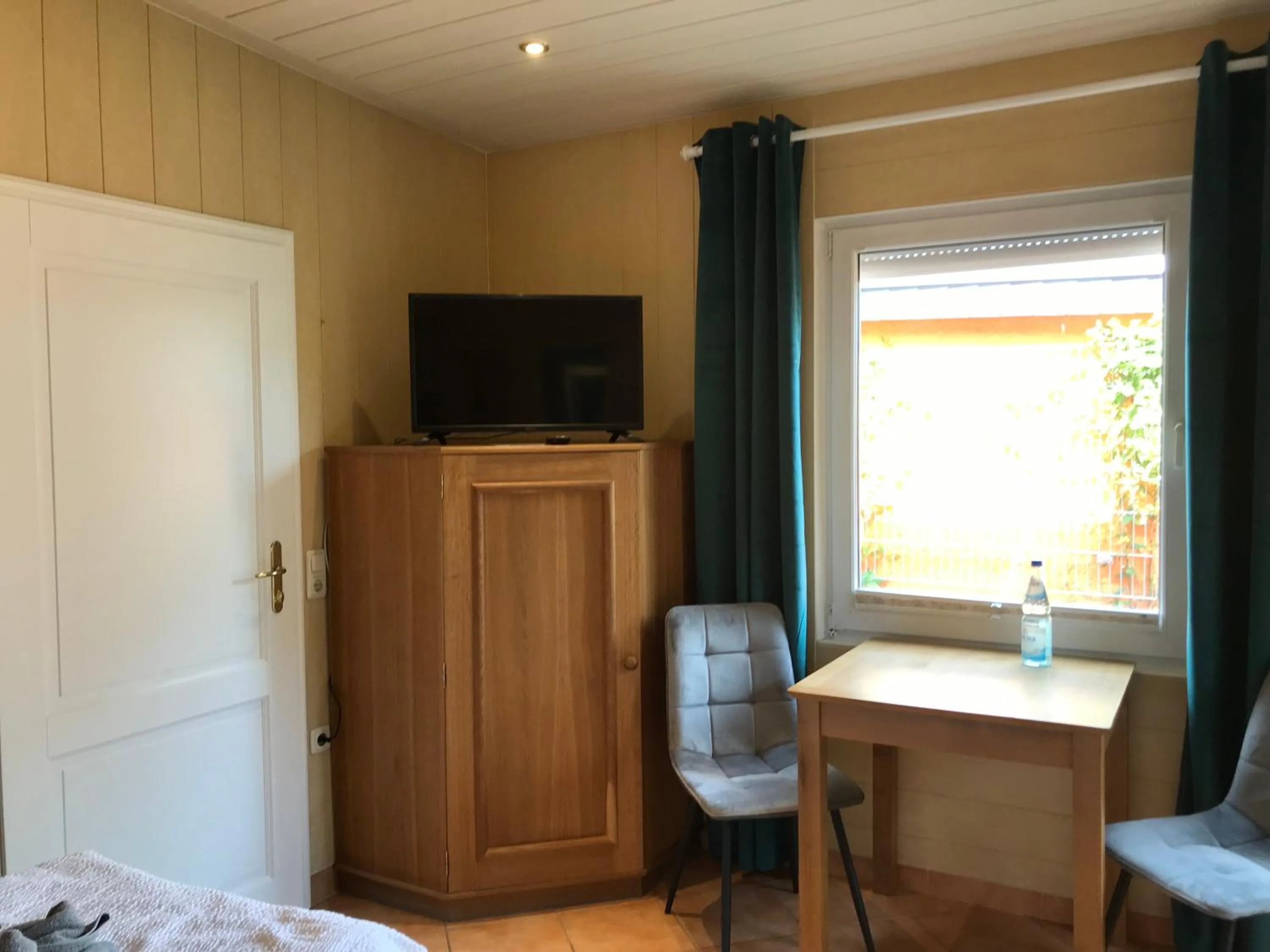 TV and multimedia, Bed in Pension 19