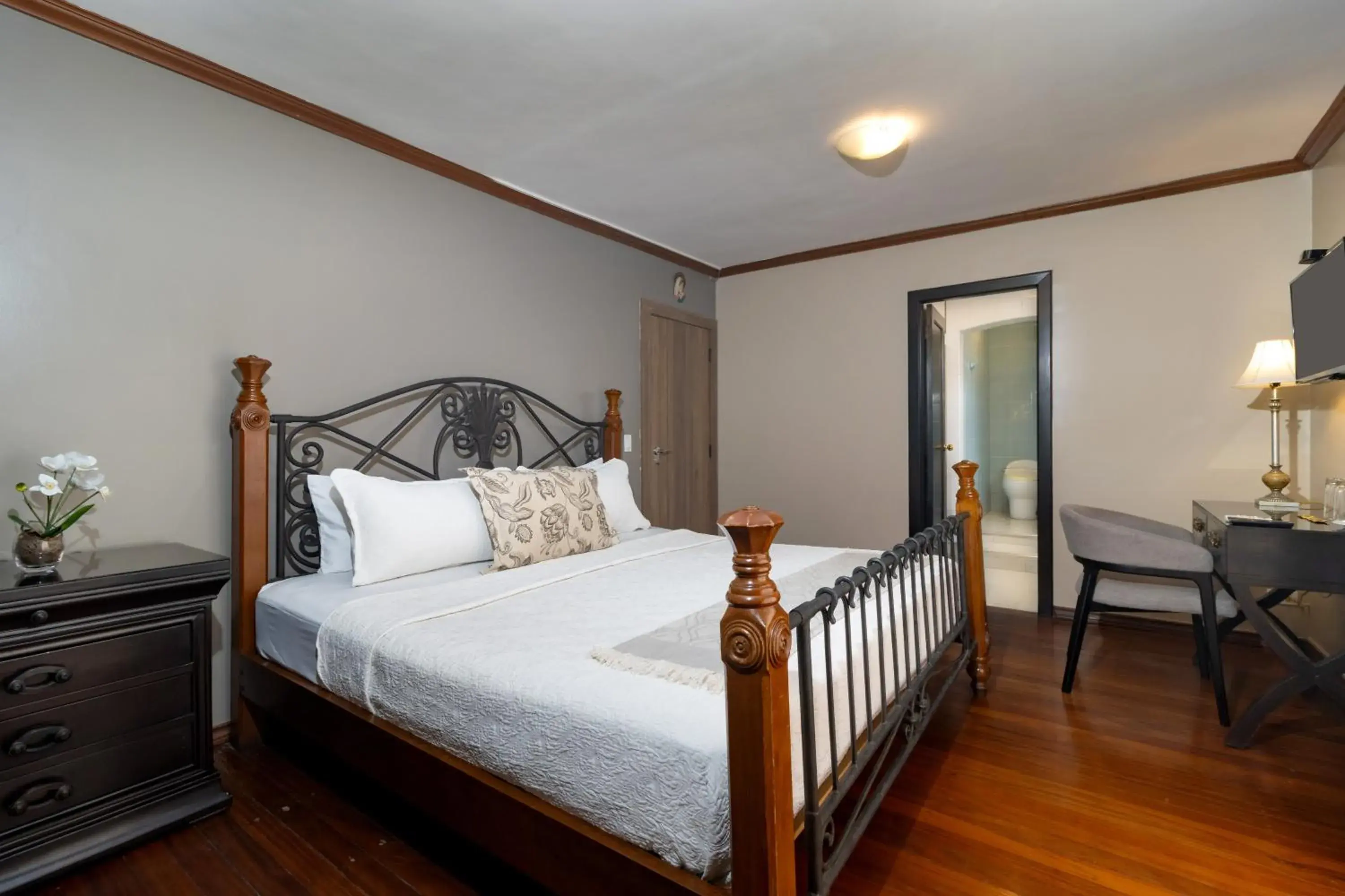 Studio with Balcony in Casa García Studio with Balcony in Casa García