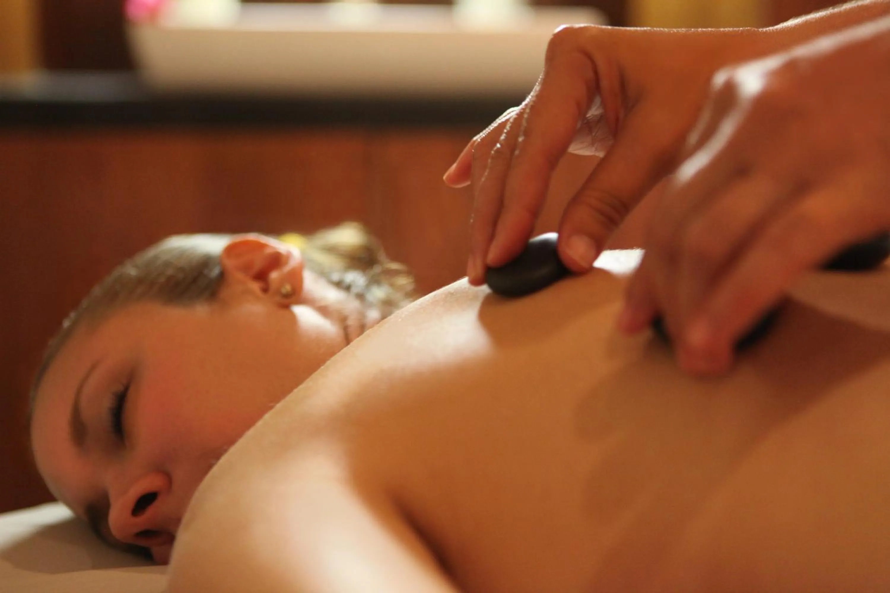 Spa and wellness centre/facilities in Hotel Indigo La Paz Puerta Cortes by IHG