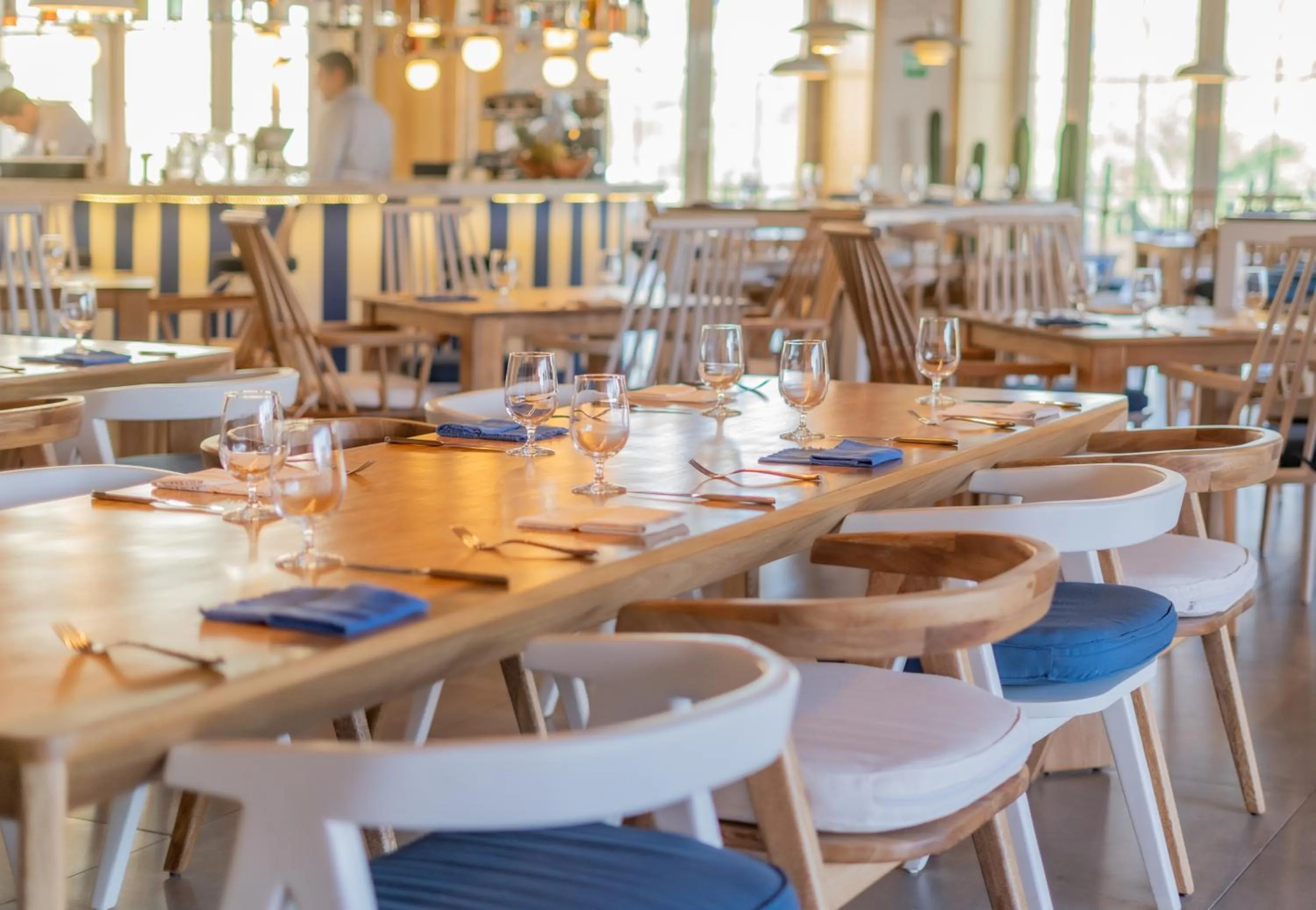 Restaurant/places to eat in Hotel Indigo La Paz Puerta Cortes by IHG