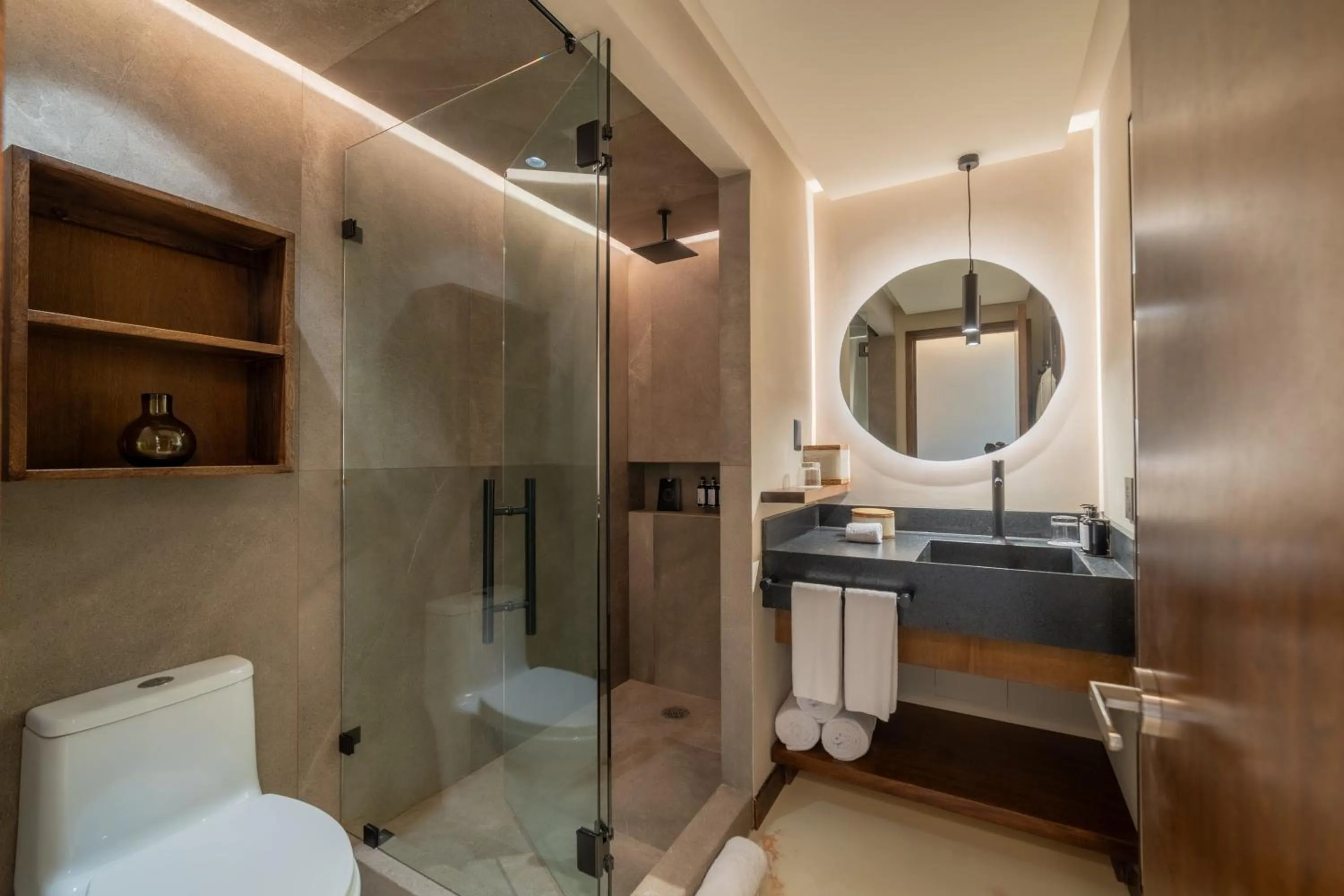 Bathroom in Hotel Indigo La Paz Puerta Cortes by IHG