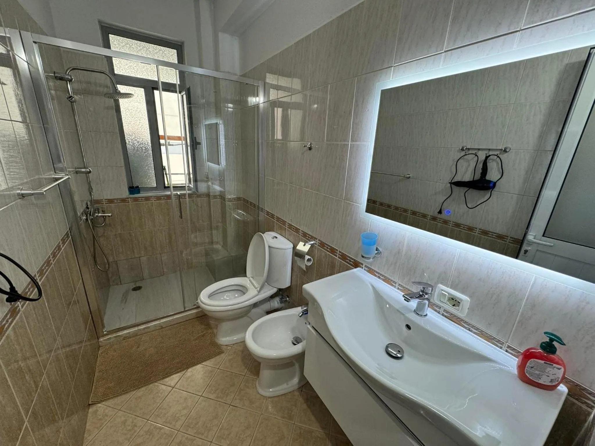 Shower in Taulant