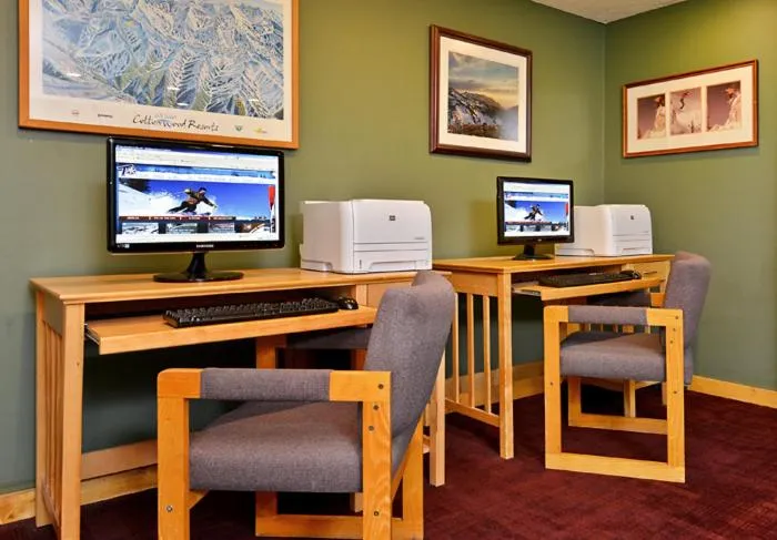 Business facilities in Alta Peruvian Lodge