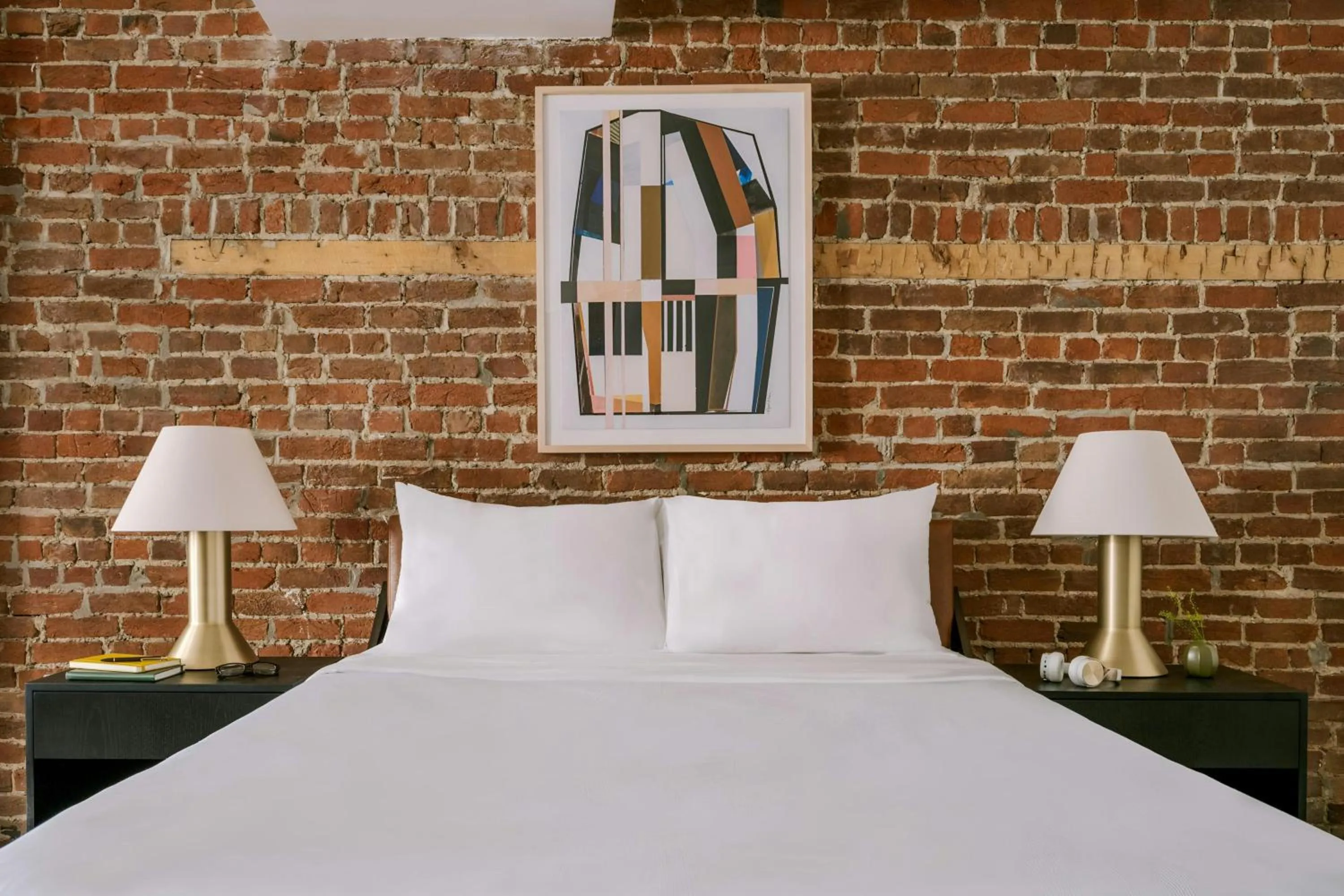 Bedroom, Bed in Sonder by Marriott Bonvoy Penny Lane Apartments Old Montreal