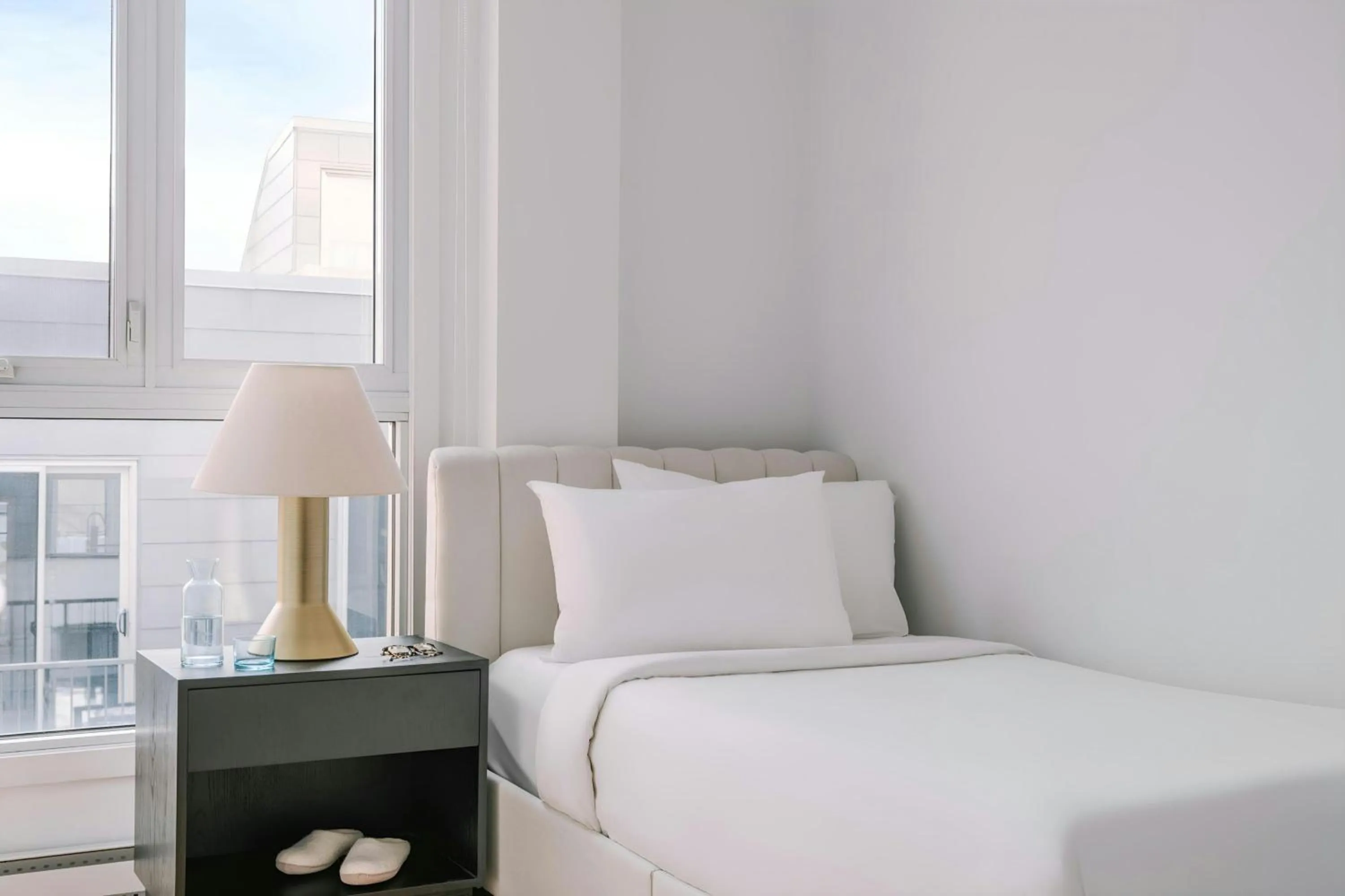 Bedroom, Bed in Sonder by Marriott Bonvoy Penny Lane Apartments Old Montreal