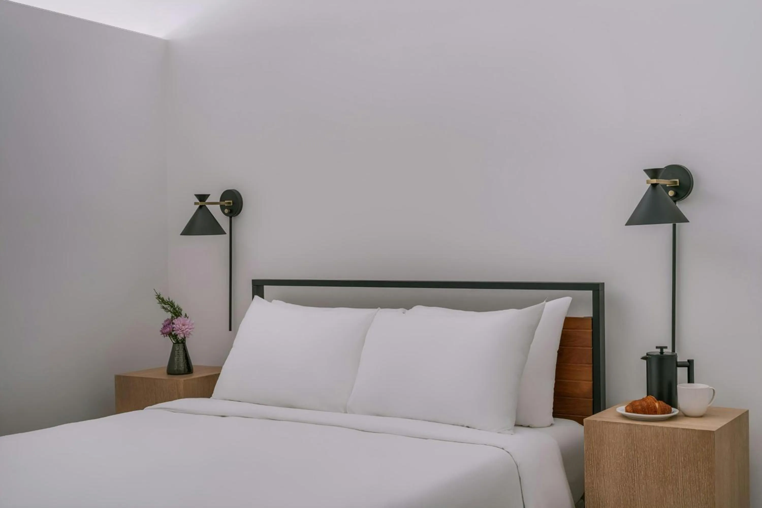 Bedroom, Bed in Sonder by Marriott Bonvoy Penny Lane Apartments Old Montreal