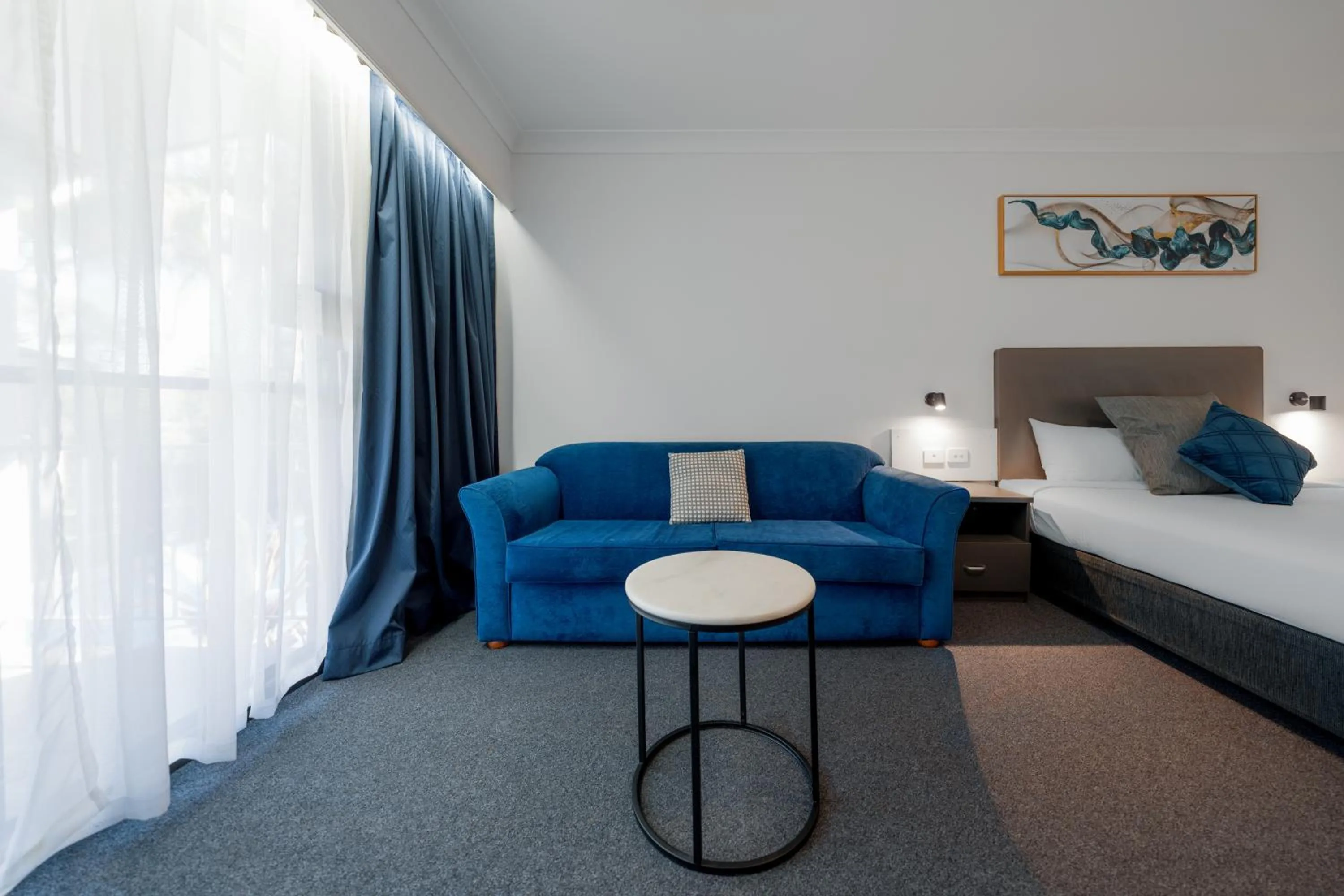 Bed in The Select Inn Gosford