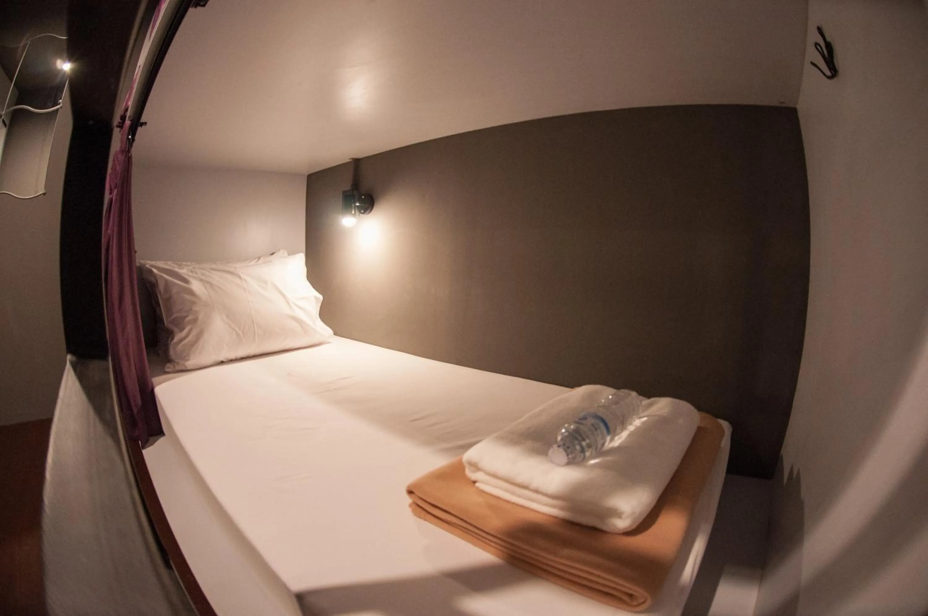 Bedroom, Bed in Tian Tian Hostel