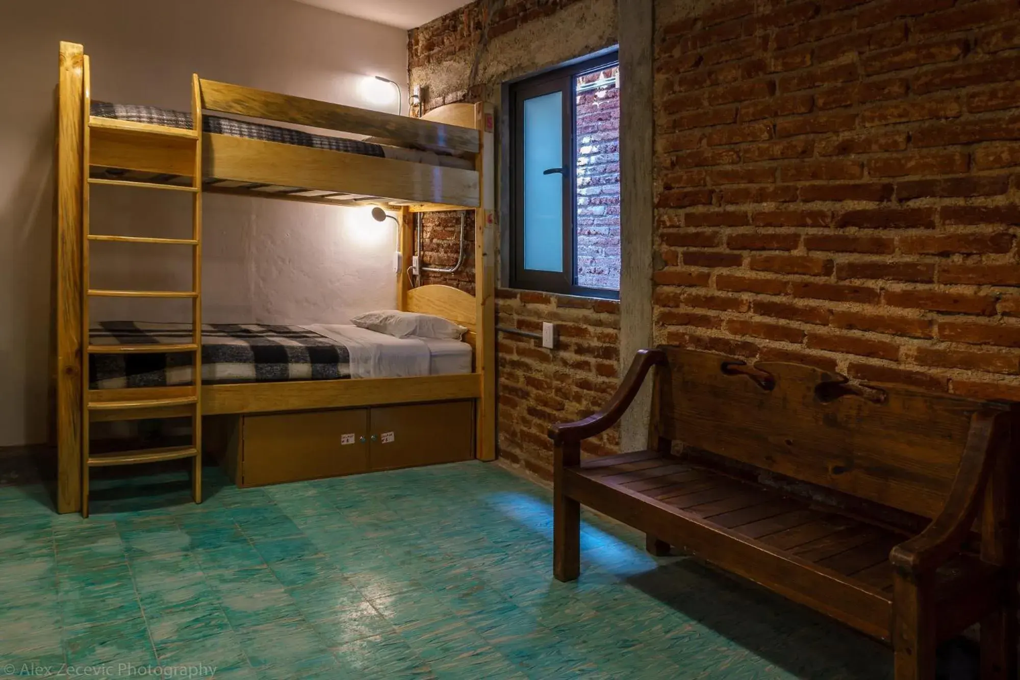 Bed in 6-Bed Female Dormitory Room in La Abuelita Hostal Bed in 6-Bed Female Dormitory Room in La Abuelita Hostal