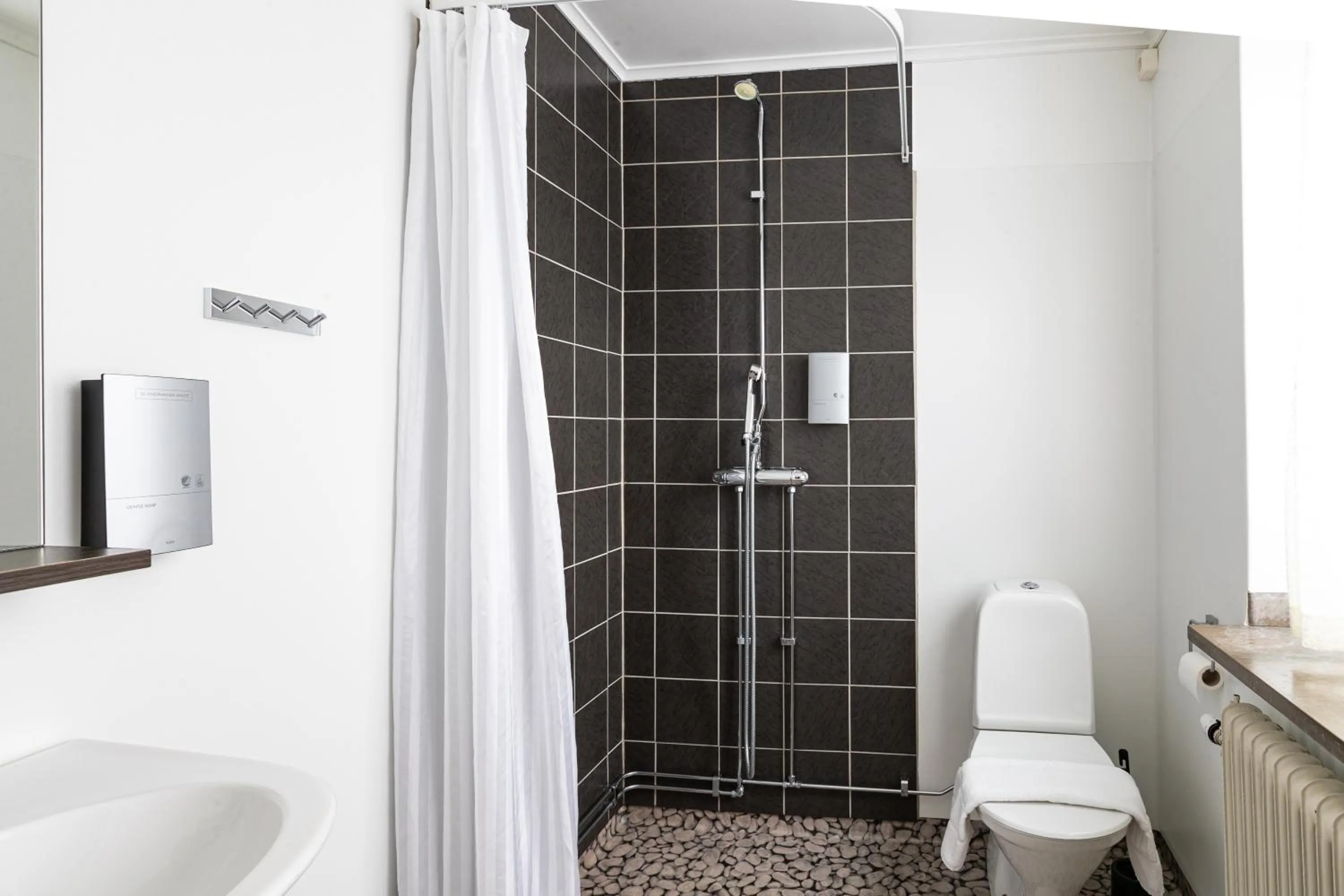 Bathroom in STF Abisko Turiststation