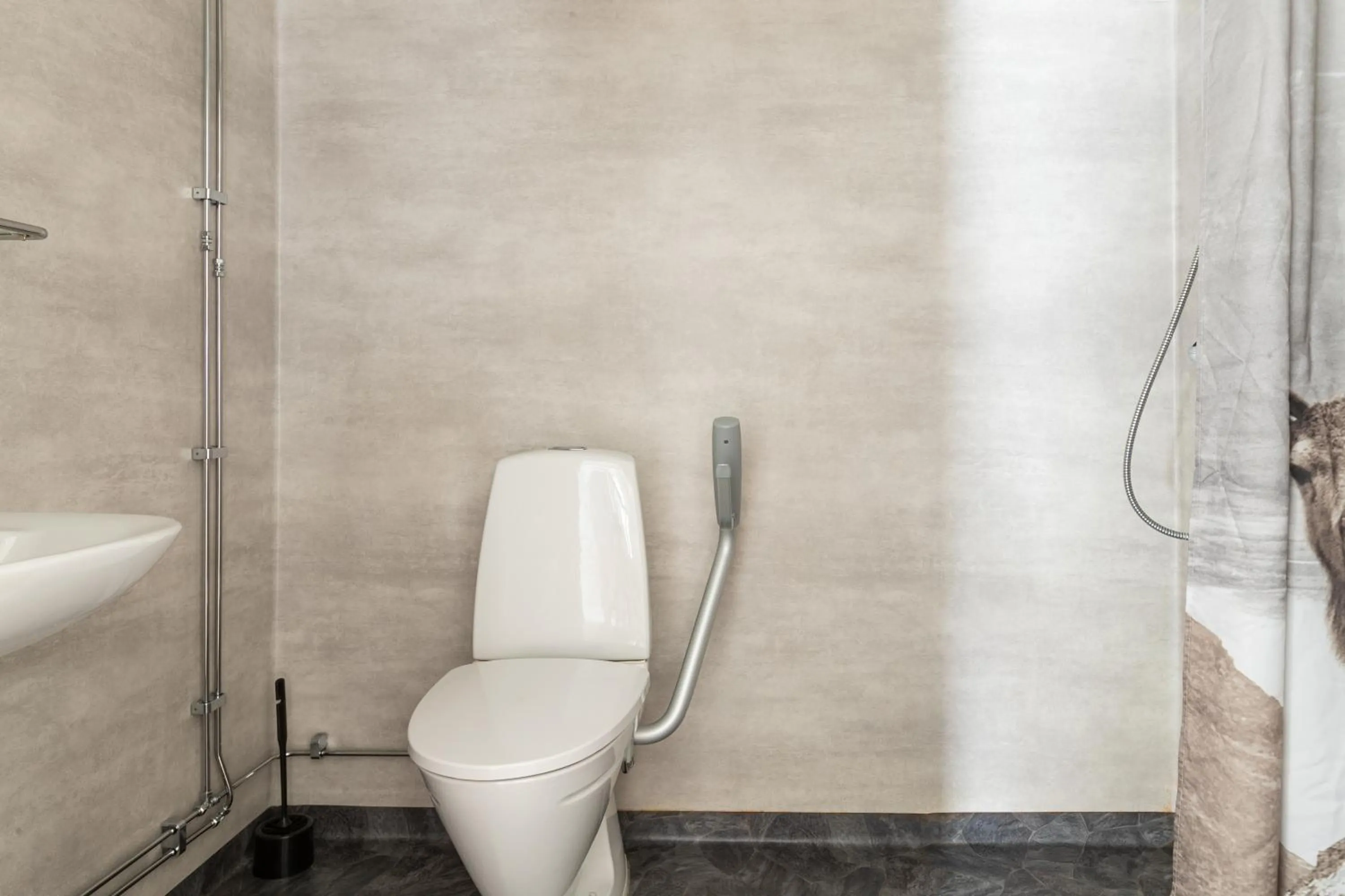 Bathroom in STF Abisko Turiststation