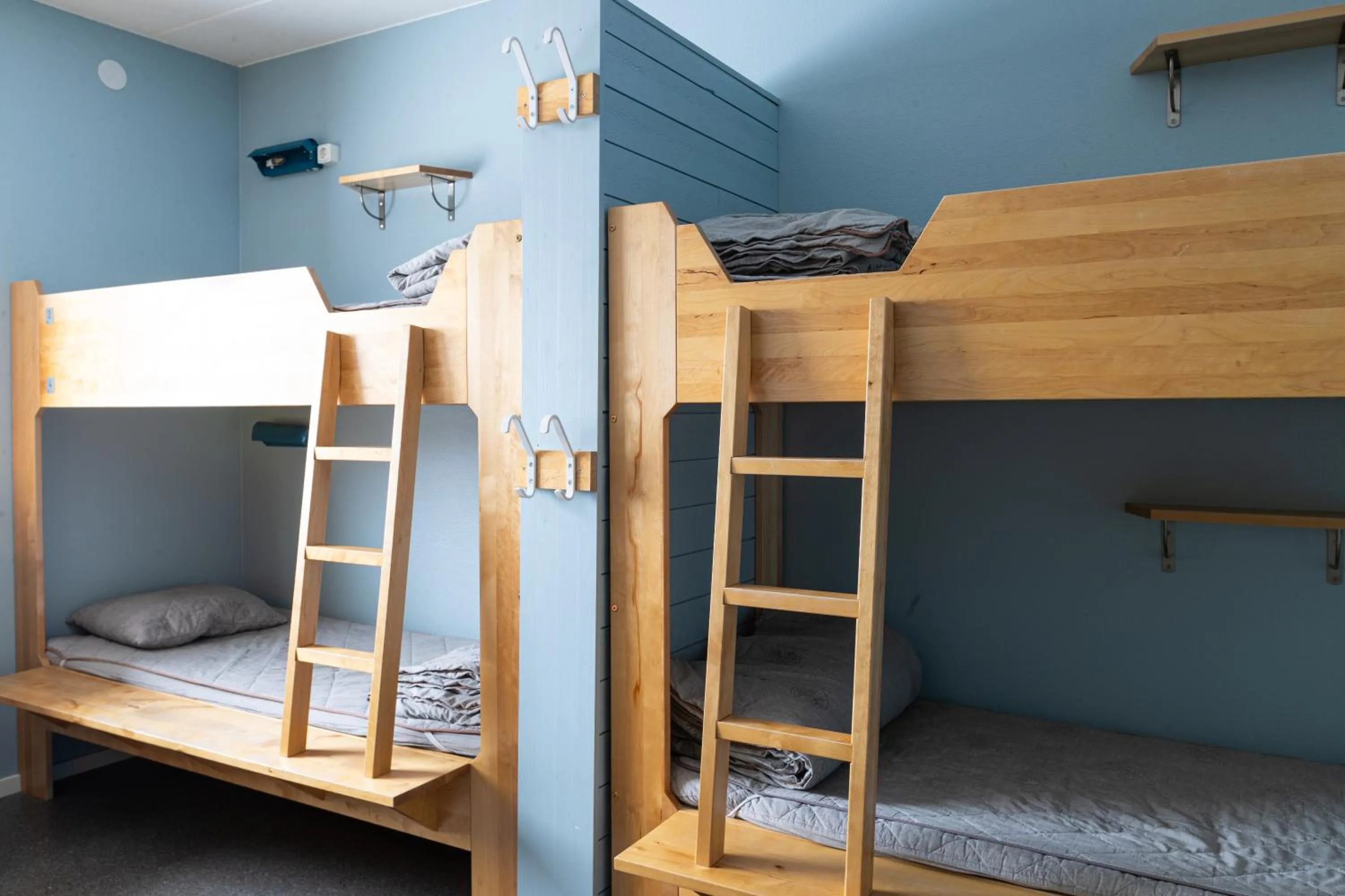 Bedroom, Bed in STF Abisko Turiststation