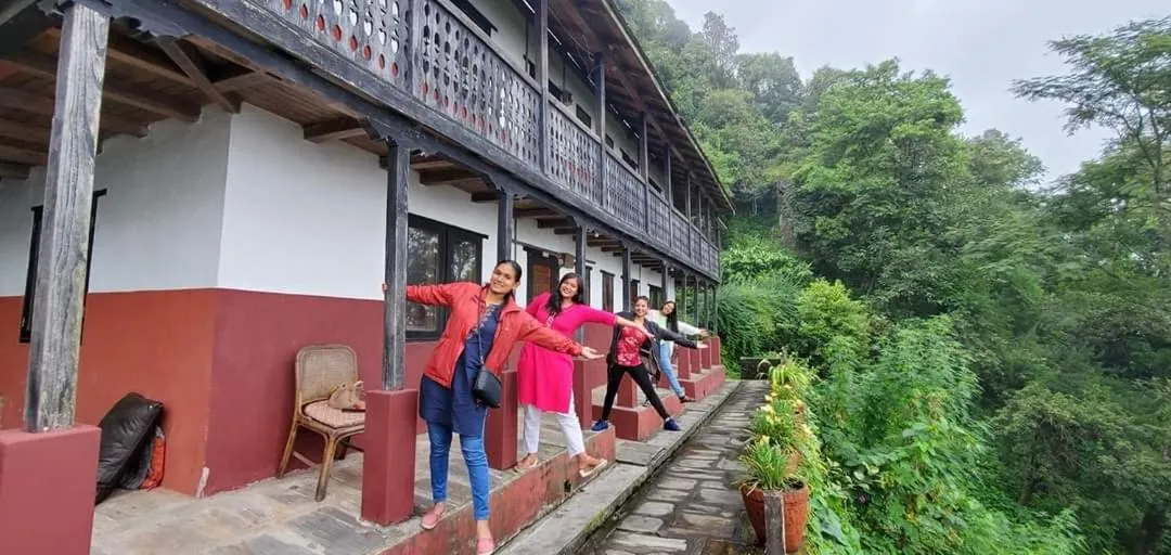 Everest Manla Resort