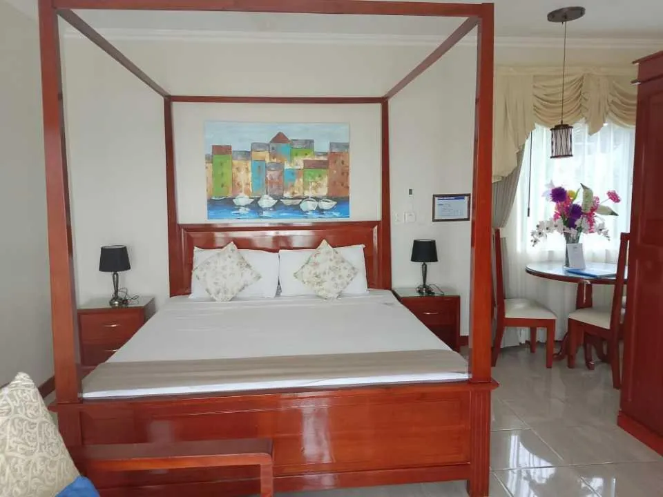 Bed in Ocean Breeze Resort