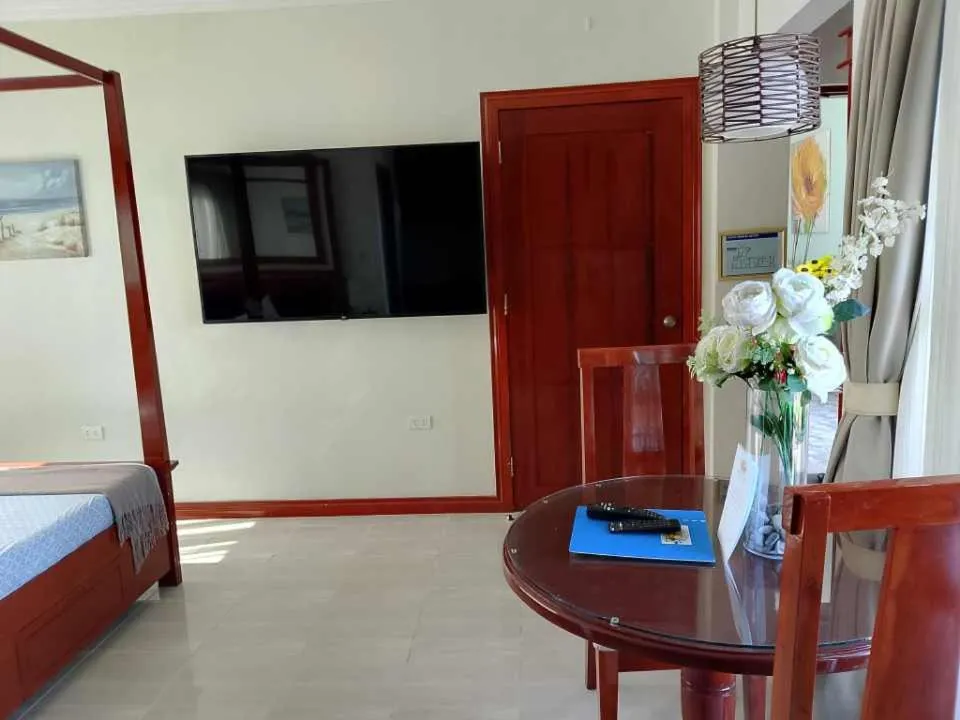 Bed in Ocean Breeze Resort