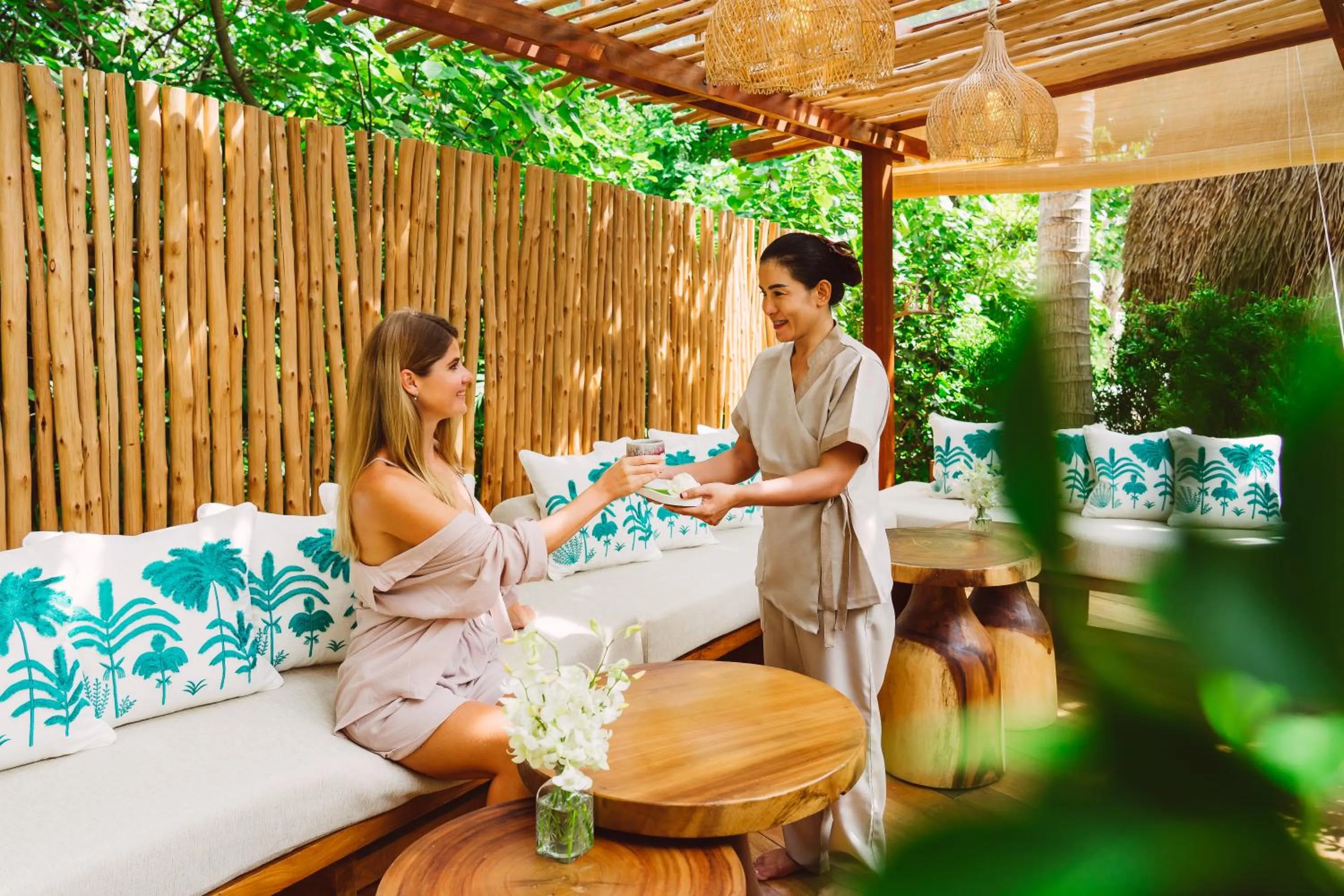 Massage in Zazen Boutique Resort & Spa
