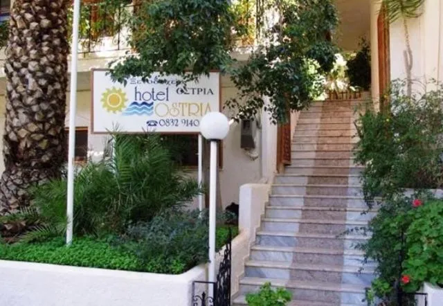 Facade/entrance in Ostria