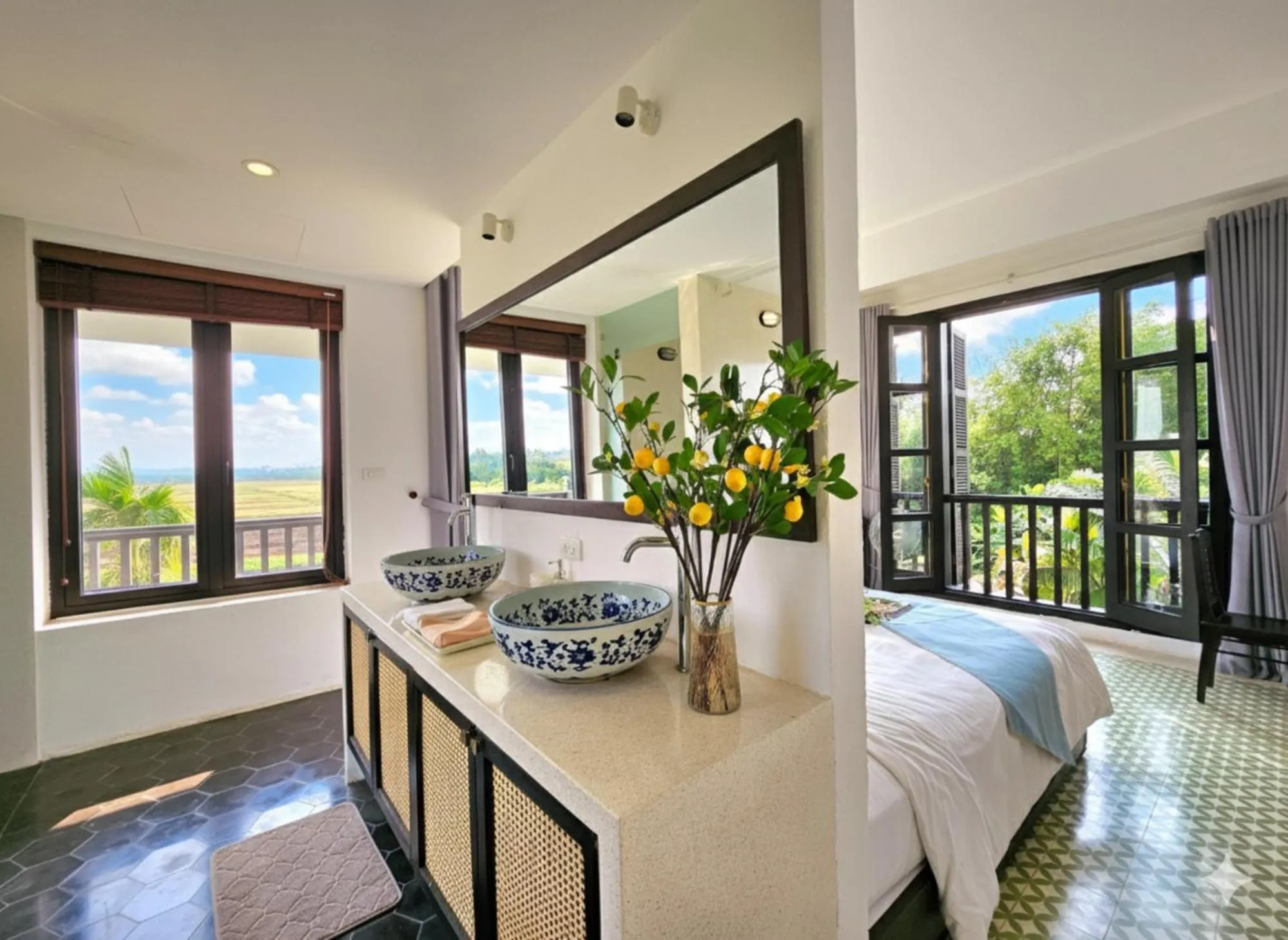 Bed in Nghé Garden Resort Hội An